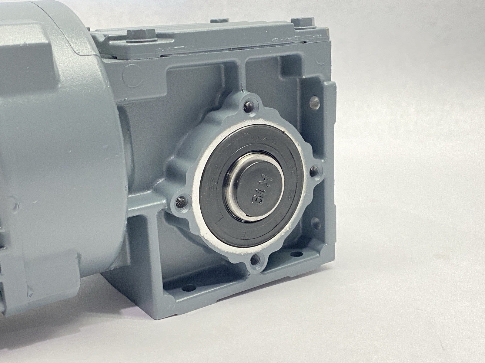 Sew-Eurodrive WA20 DRN63M4 Gearmotor 1695/69rpm 1.04/0.52A 230/460V 0.25HP - Maverick Industrial Sales