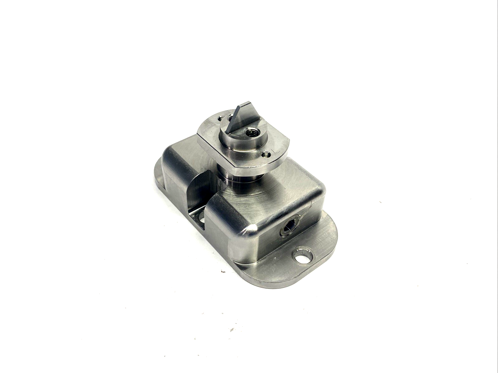 Graco 18F965 TC Valve Nose Piece 1:1 - Maverick Industrial Sales