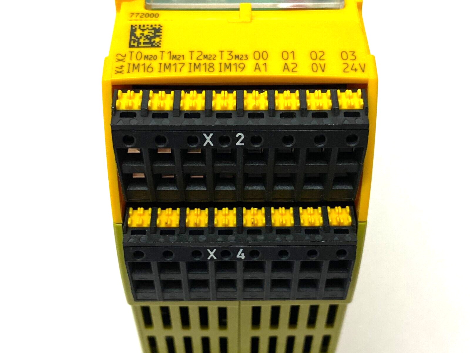 Pilz PNOZ mm0p Compact Configurable Mini-Base Safety Controller 20-Input 772000 - Maverick Industrial Sales