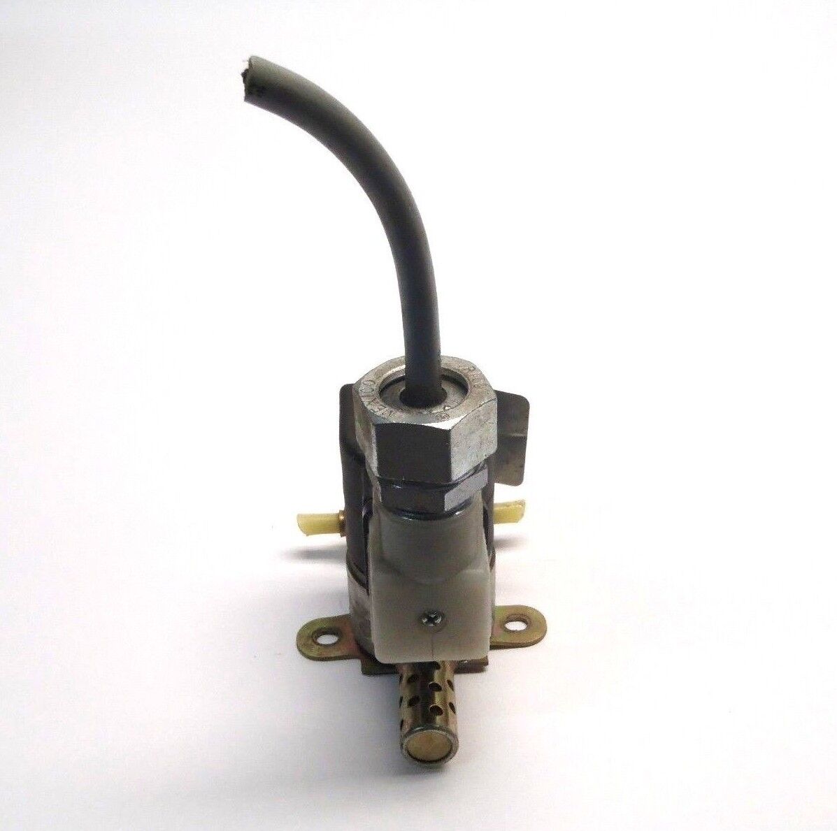 Honeywell Skinner Valve 71215SN2KN00N0D100P3 Solenoid Valve NC 120/60 - Maverick Industrial Sales