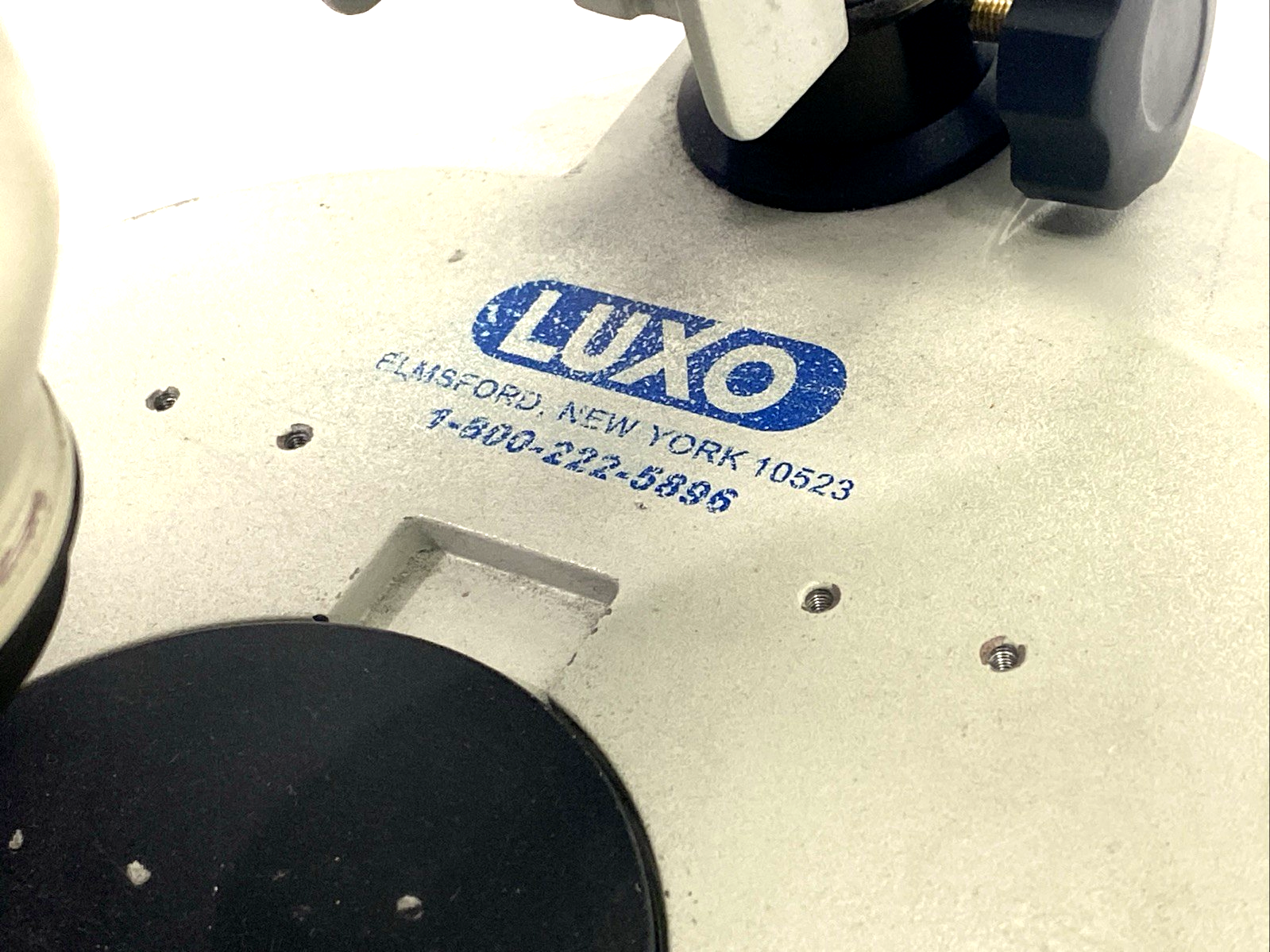 LX 23700 | Luxo Stereo Zoom 23mm Binocular Microscope 0.7 - 4.5, SWH10X Eyepieces - Used - Maverick Industrial Sales