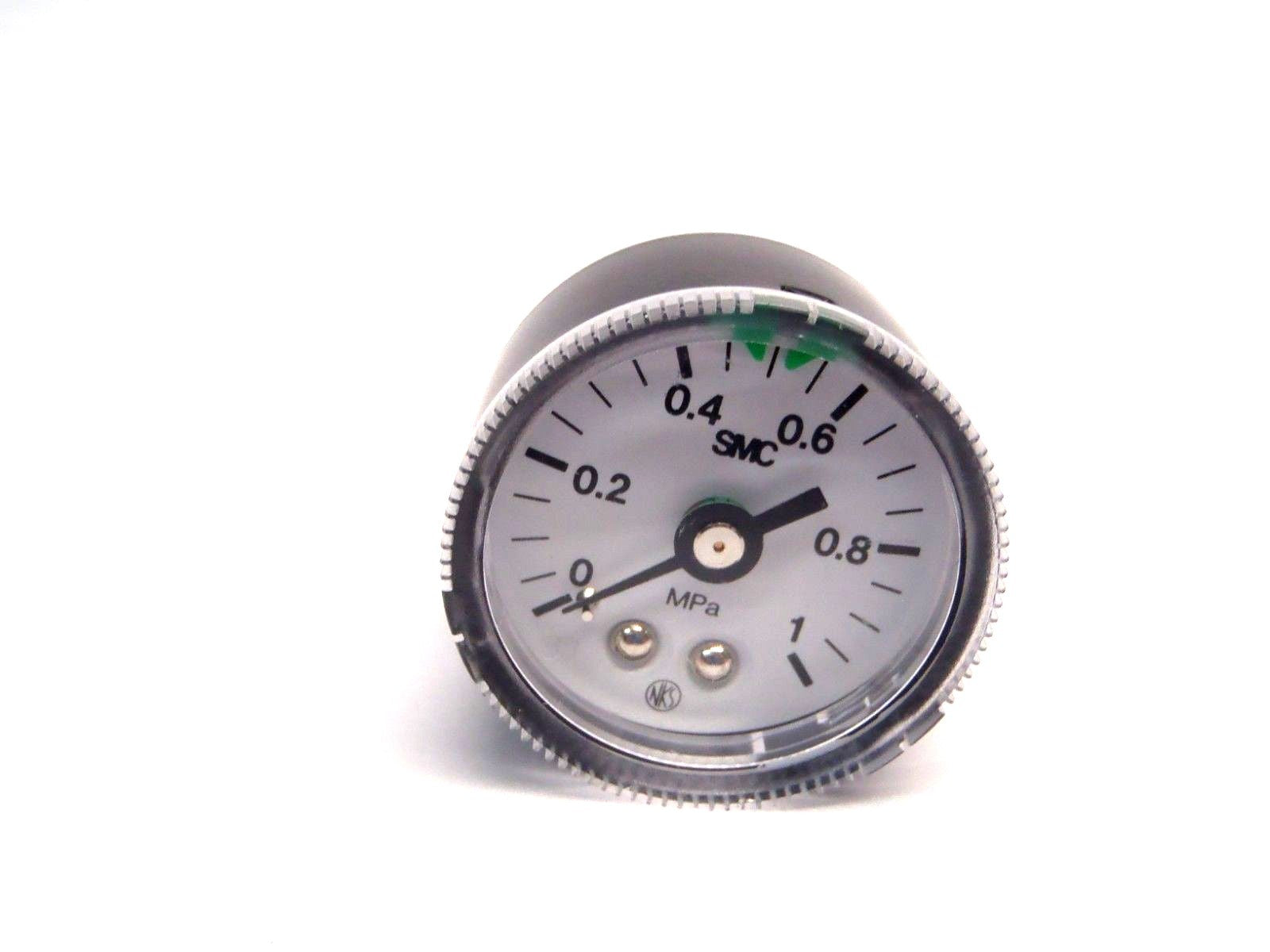 G46-10-N02 | SMC Pressure Gauge 0-1 MPa 1/4"NPT Back Mount - New – Open box - Maverick Industrial Sales