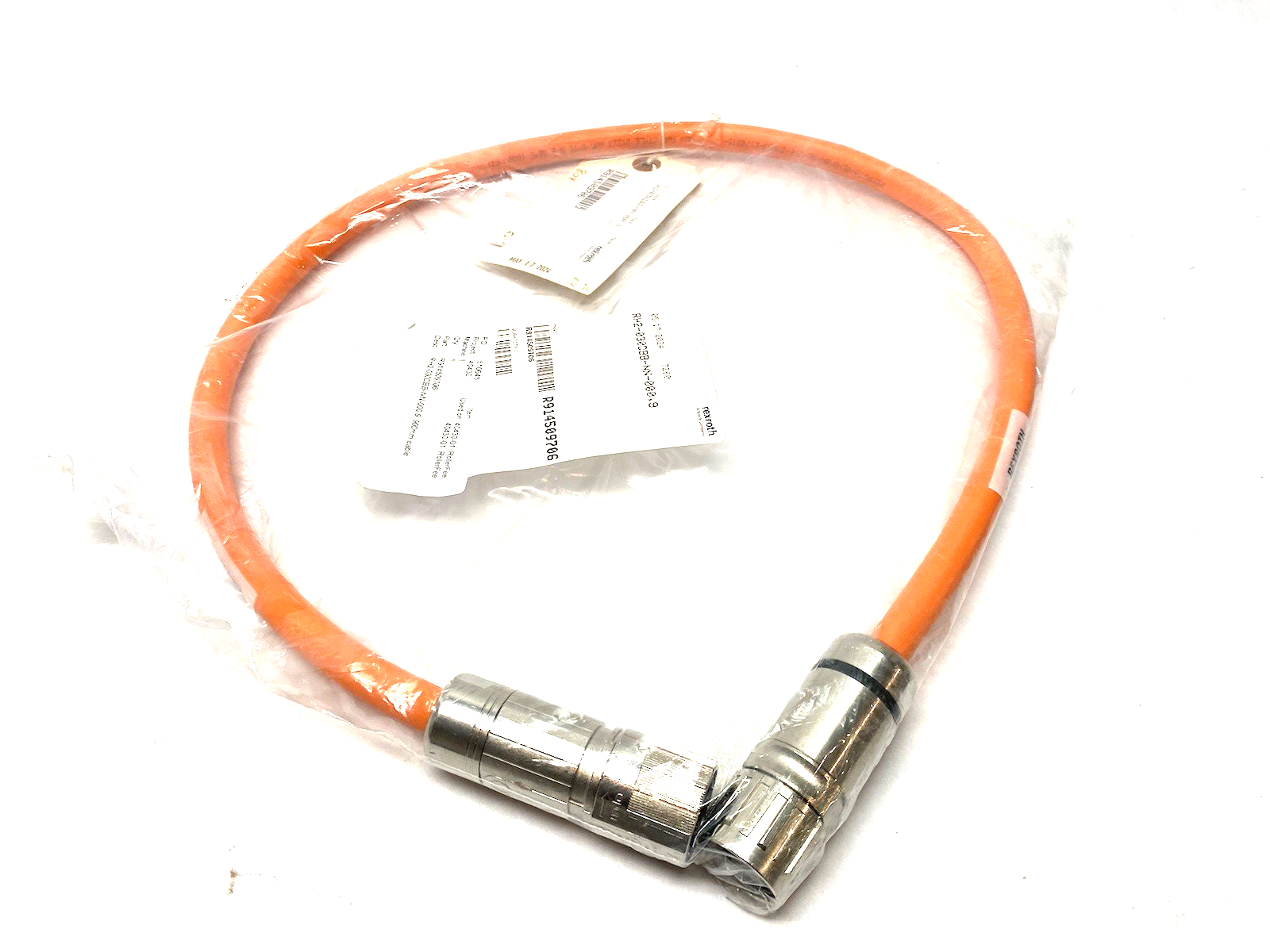 R914509706 | Bosch Rexroth Hybrid Servo Cable 0.9m Length RH2-030DBB-NN-000,9 - New - Maverick Industrial Sales