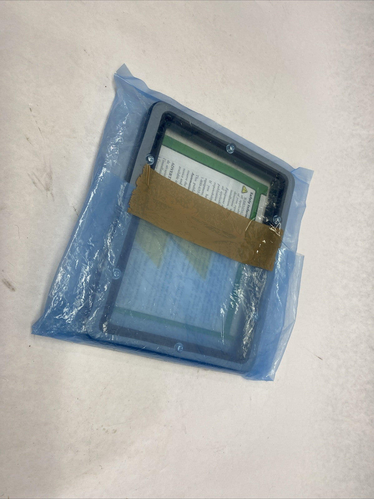 EA-6-ADPTR | Automation Direct Mounting Plate Adapter Piece for C-more EA7 Series - New – Open box - Maverick Industrial Sales