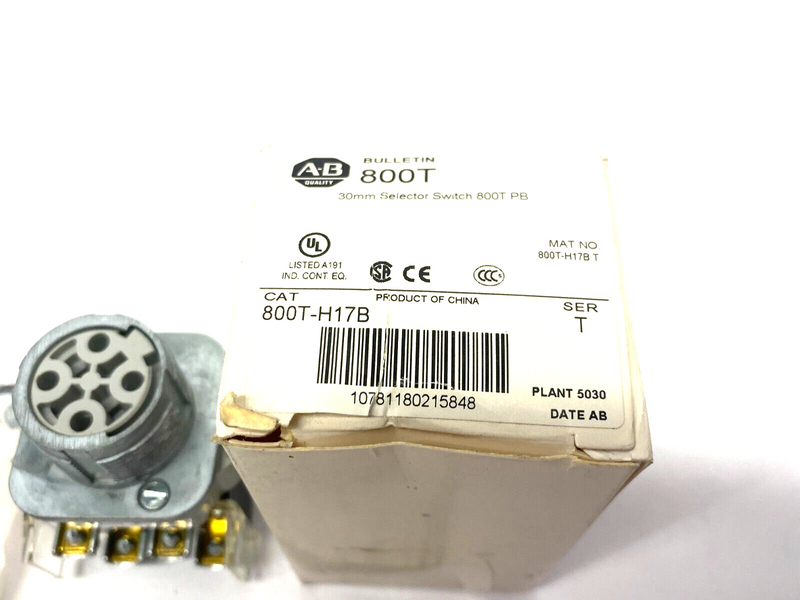 Allen Bradley 800T-H17B Ser. T Selector Switch 30mm 2-Position Non-Illuminated - Maverick Industrial Sales