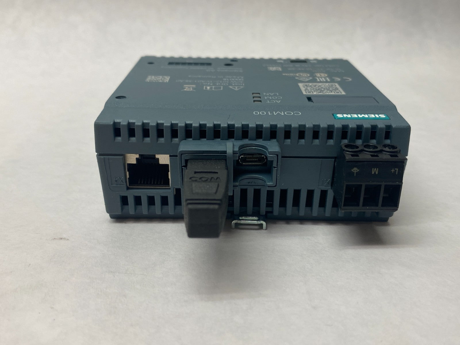 Siemens 3VA9977-0TA20 SENTRON COM100 Breaker Data Server Accessory Module - Maverick Industrial Sales