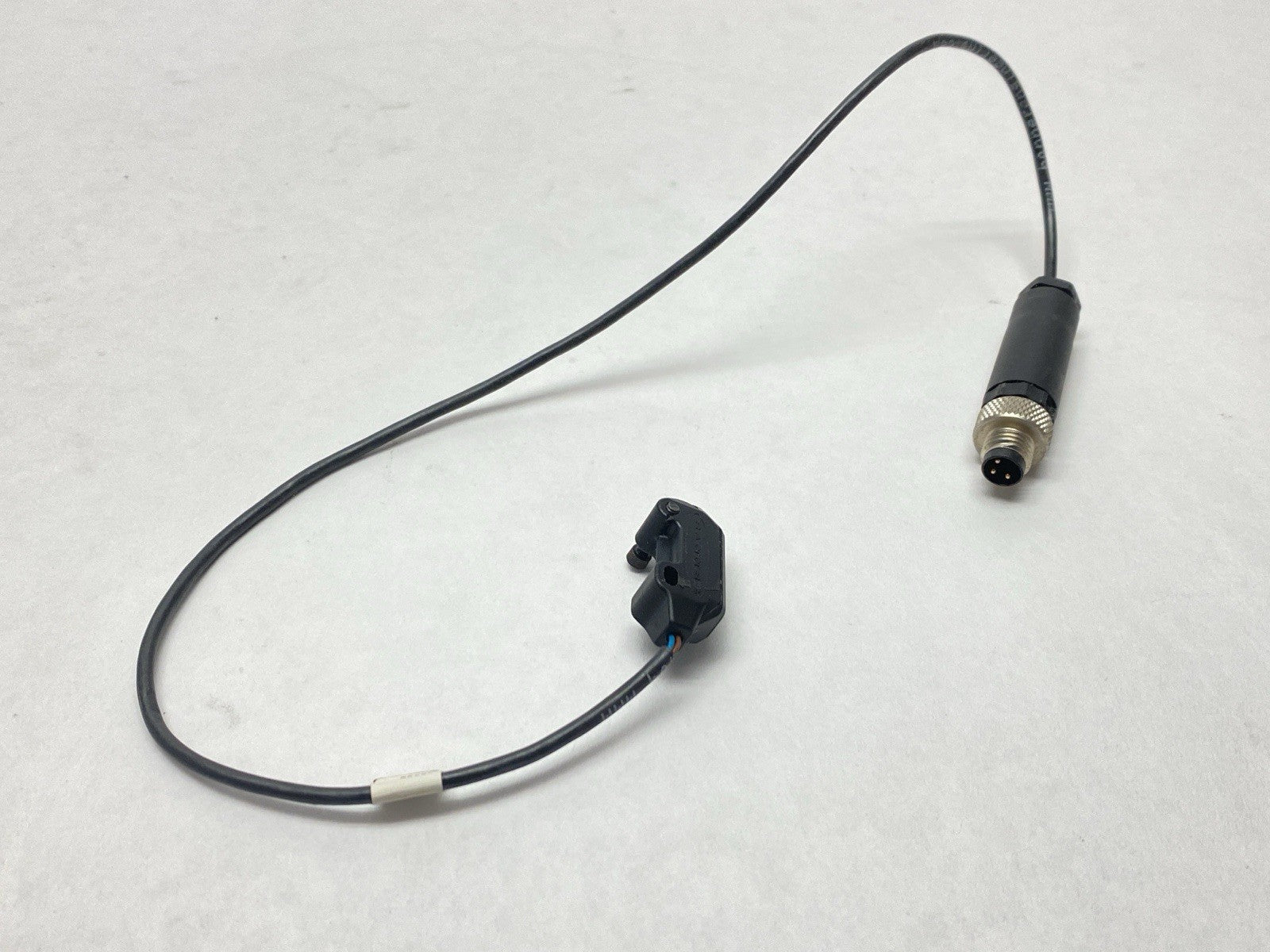 VS1AP5CV20 | Banner Self-Contained Convergent-Mode Sensor 56498 - Used - Maverick Industrial Sales