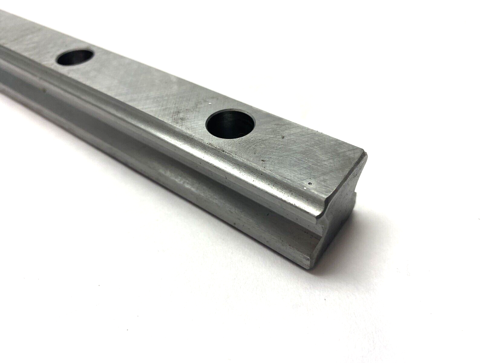 THK HSR25-1080L Linear Guide Rail - Maverick Industrial Sales