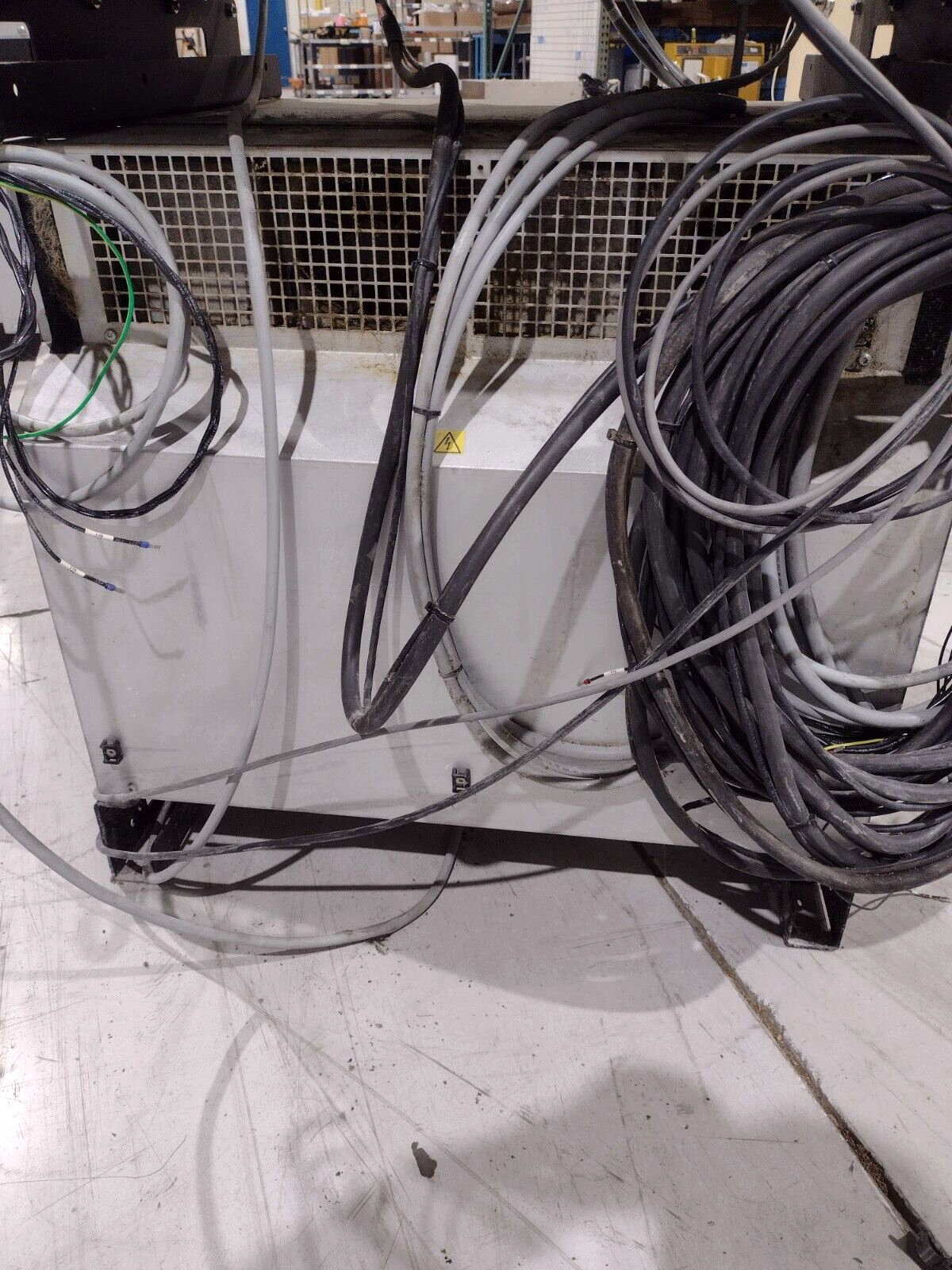 ABB IRC5 M2004 Dual Arm Controller Station 58A 262V 2010 14M-64222, 14M-64223 - Maverick Industrial Sales