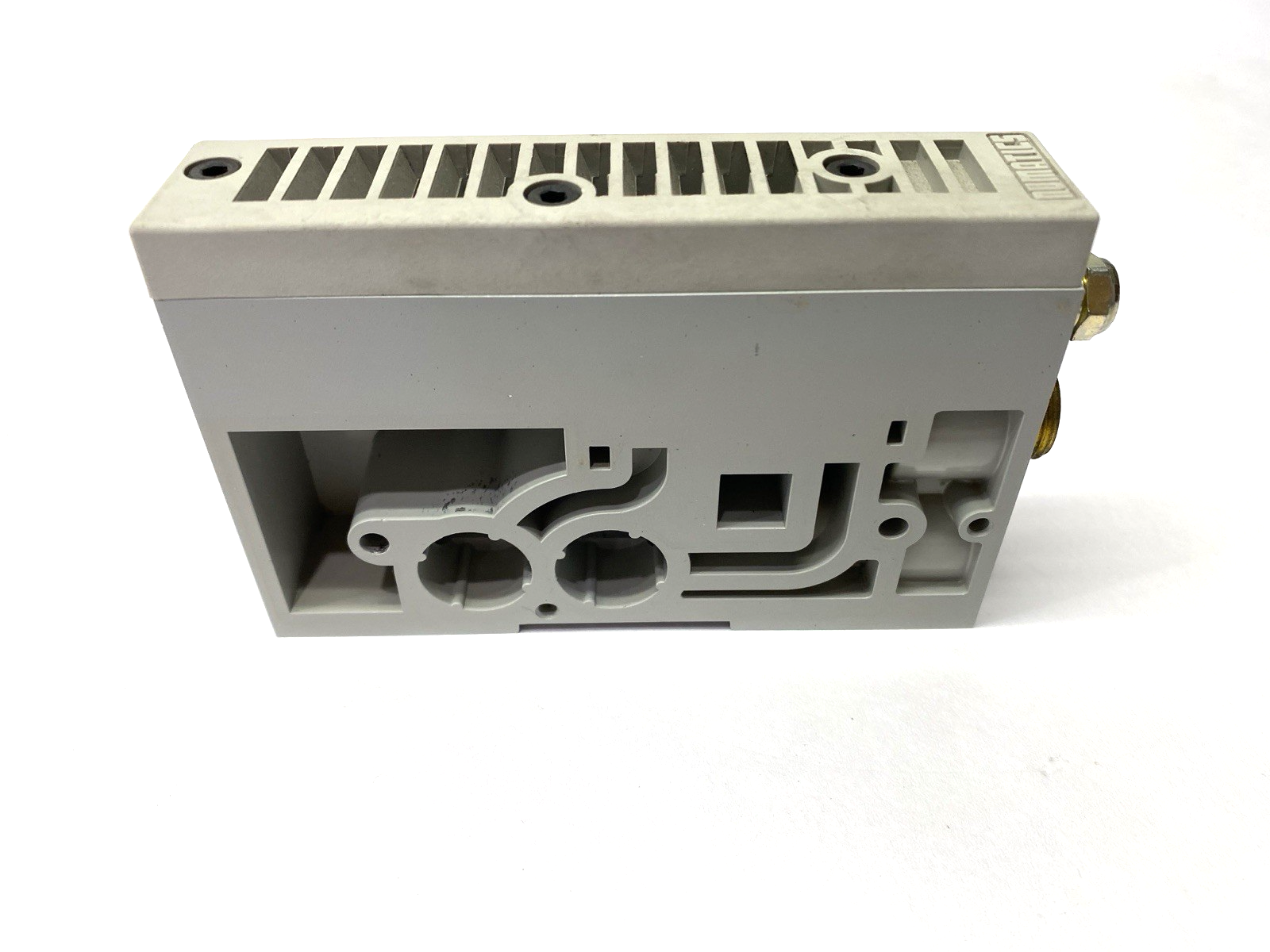 239-2396 | Numatics Right Hand Side Pneumatic End Plate - Used - Maverick Industrial Sales