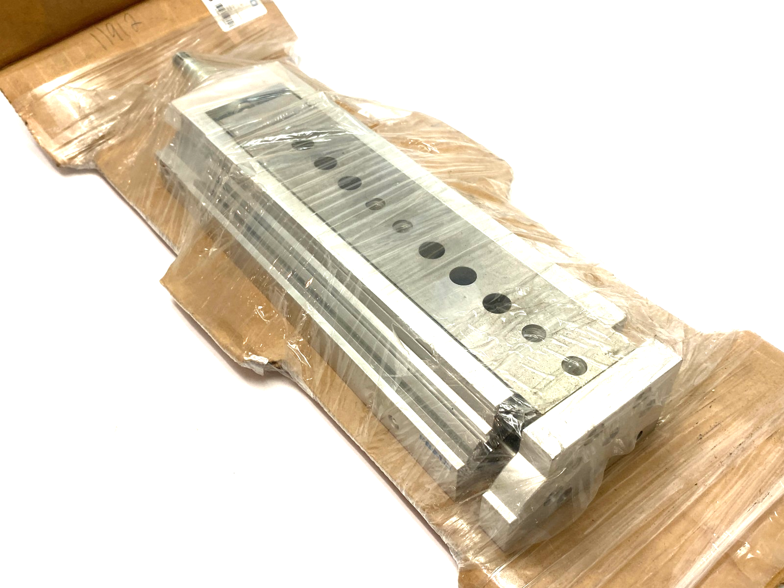 Festo DGSL-20-100-Y3A Mini Slide 100mm Stroke 544027 - Maverick Industrial Sales