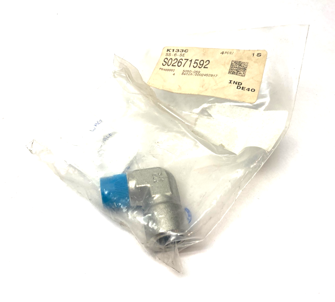 Swagelok SS-6-SE Stainless Steel Street Elbow 90 Degree 3/8" NPT M to F - Maverick Industrial Sales