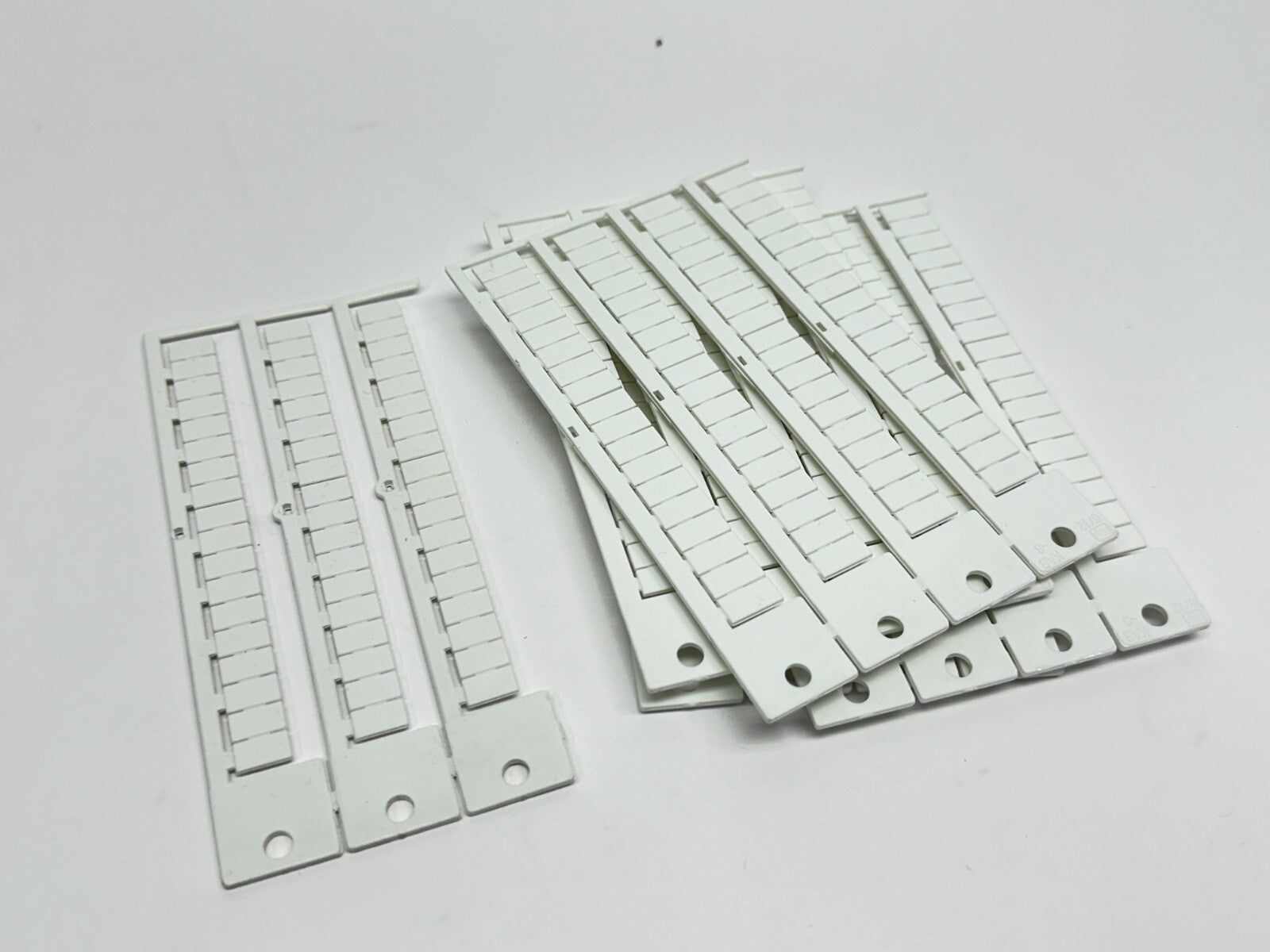 Murrplastik 86402012 Labeling Type KAB 6/12-6 WIN-Type 51 LOT OF 342 - Maverick Industrial Sales