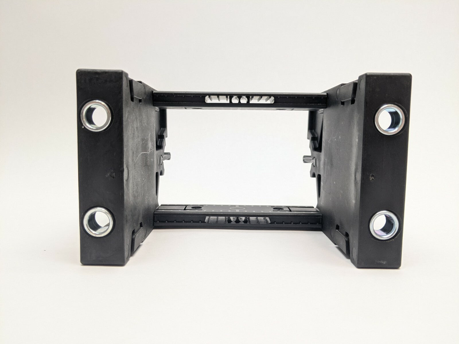 igus E6.62 KMA Mounting Bracket Set E6.620.10 11 20 21 - Maverick Industrial Sales