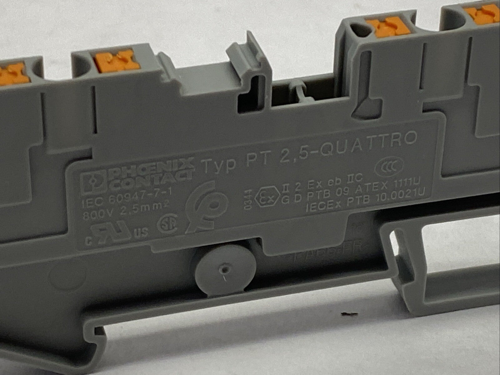 Phoenix Contact PT 2,5-QUATTRO Feed-Through Terminal Block LOT OF 8 - Maverick Industrial Sales
