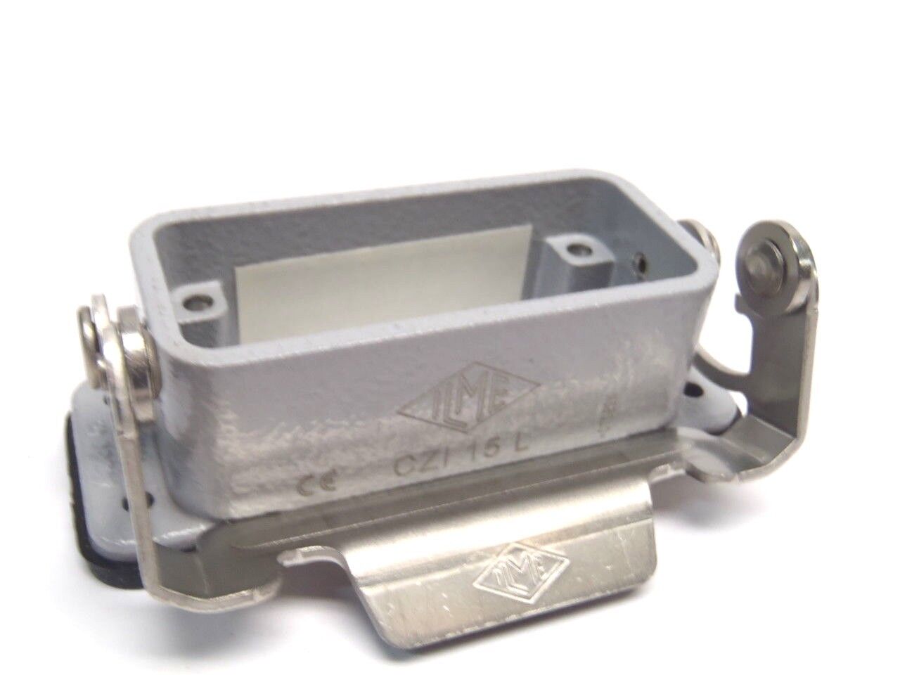 ILME CZI 15 L Bulkhead Mount Housing W/ Lever N-D110805 4/4X/12 - Maverick Industrial Sales
