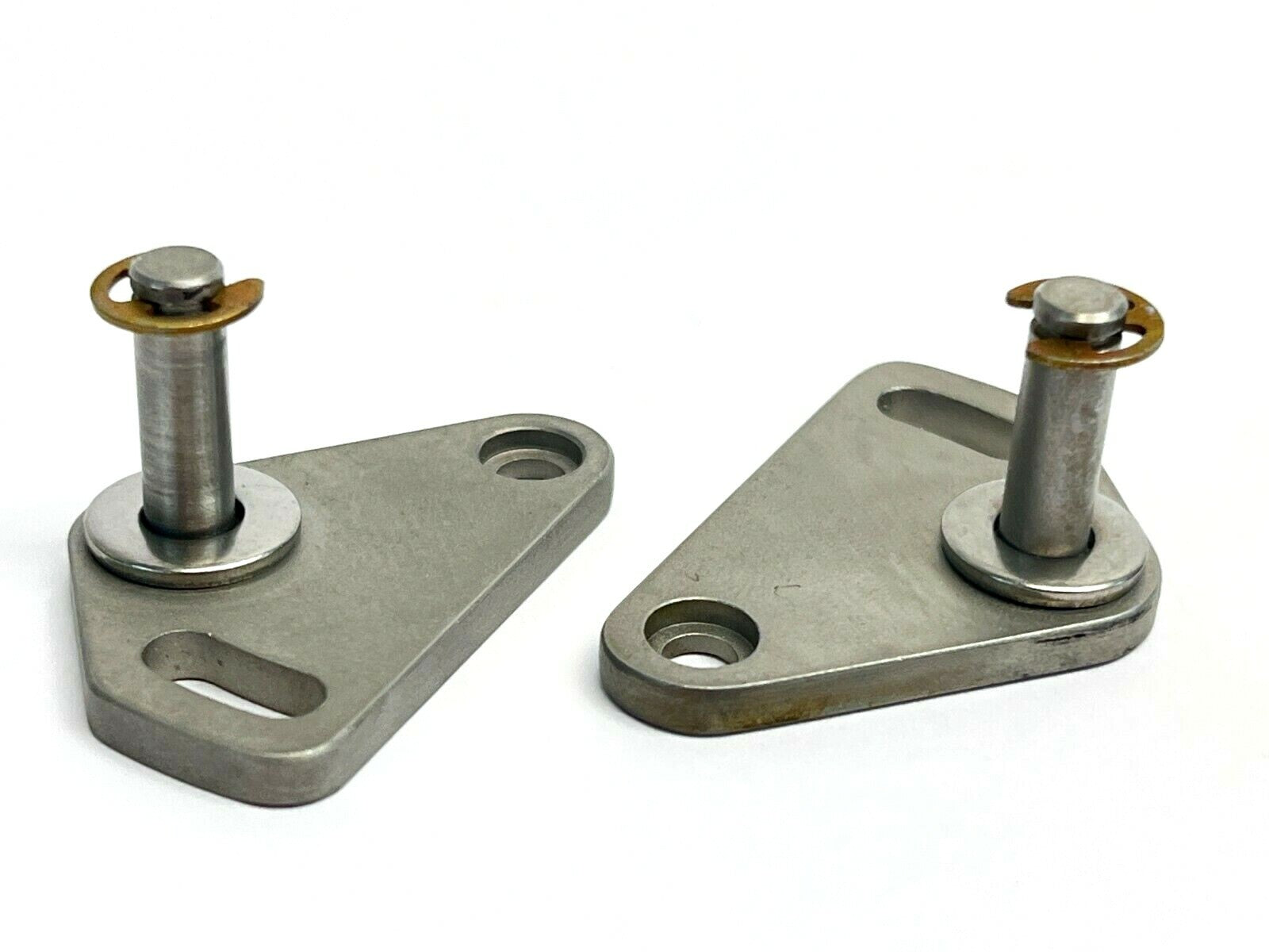 Automotion Technologies B-2116-2 Idler Shaft Bracket w/ E-Ring LOT OF 2 - Maverick Industrial Sales