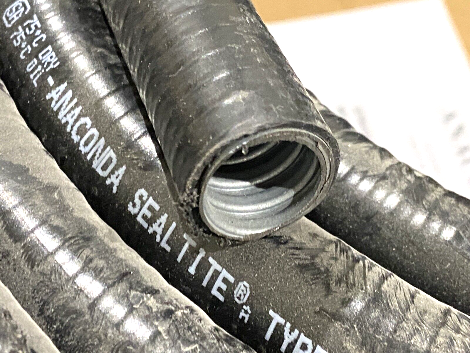 Anaconda Sealtite 330.016.2 Type HTDL 1/2" Liquid Tight Conduit 60m TORN BOX - Maverick Industrial Sales