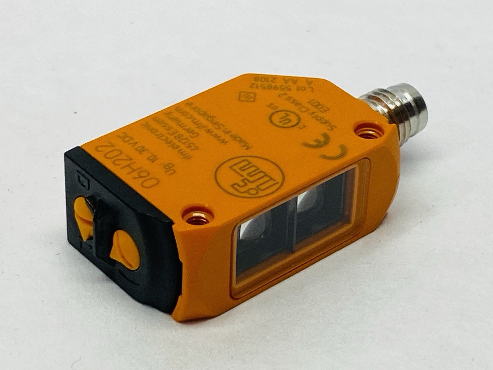 ifm O6H-FPKG/AS/3P Diffuse Reflection Sensors With Background Suppression O6H202 - Maverick Industrial Sales