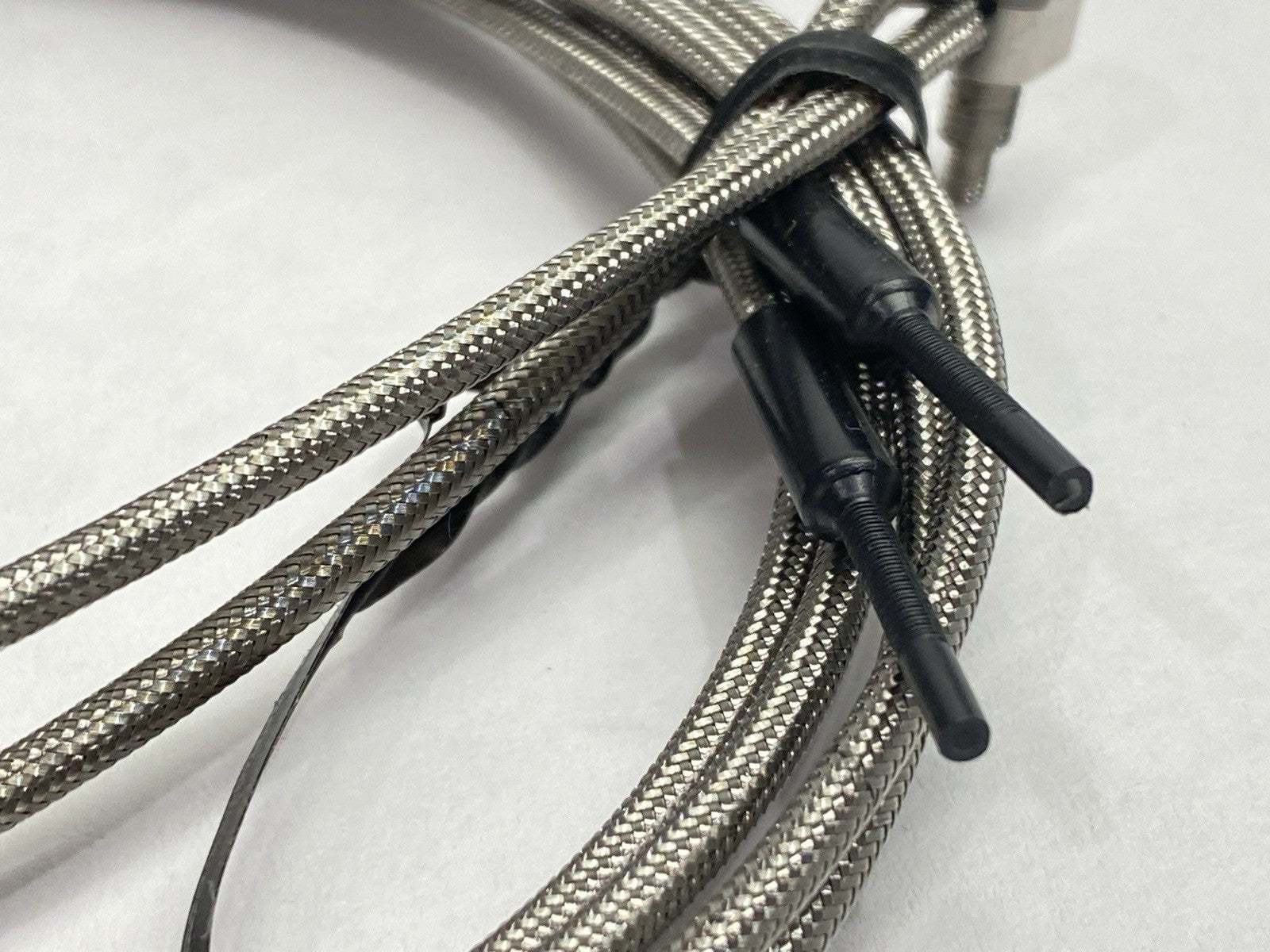 PIAT43TMB5MA | Banner Engineering Fiber Sensor Cable 73306 - New – Open box - Maverick Industrial Sales