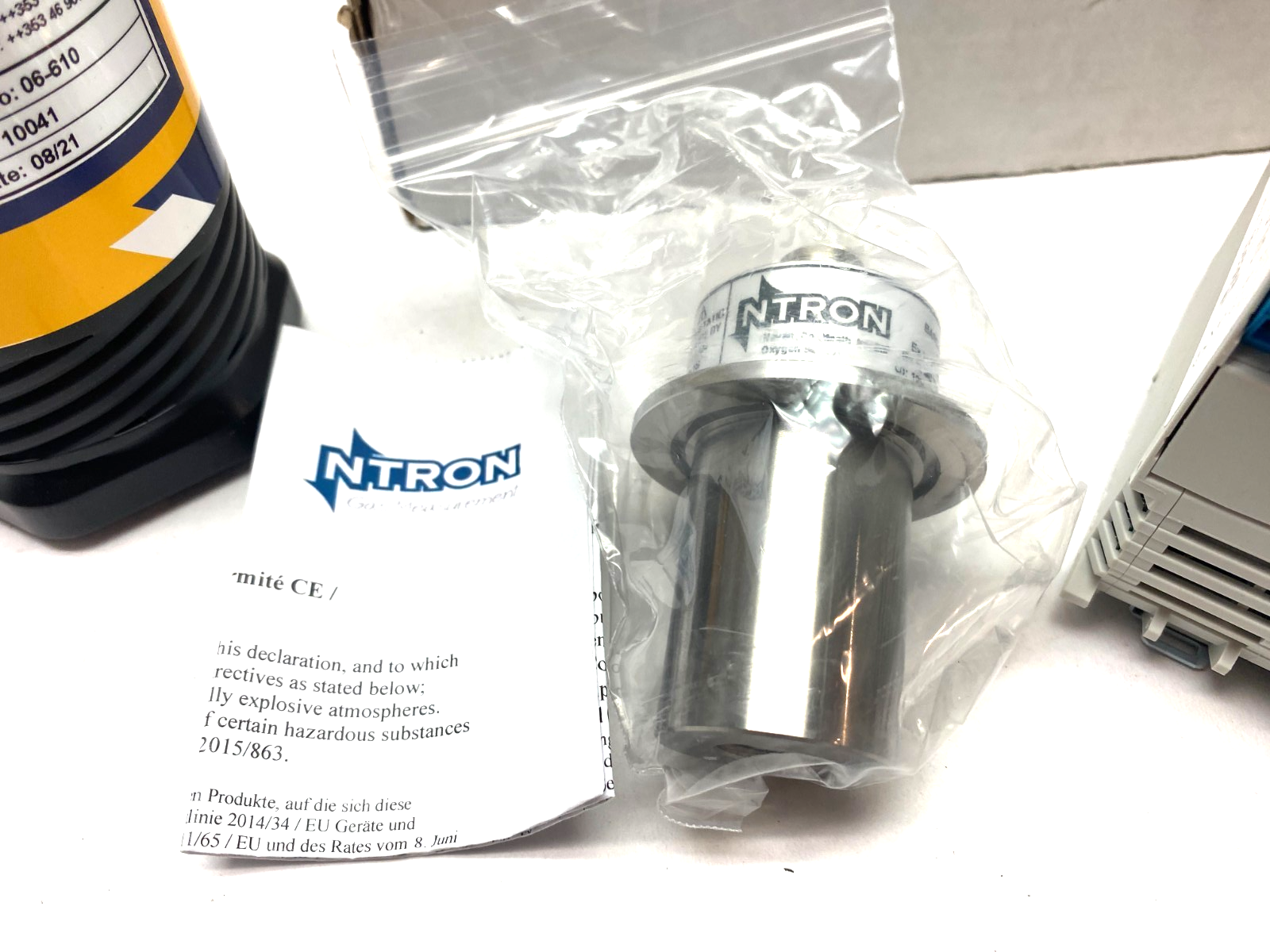 NTron Gas Measurement 06-799 SilO2 Oxygen Analyser & Sensor SILO2 Model 109 - Maverick Industrial Sales