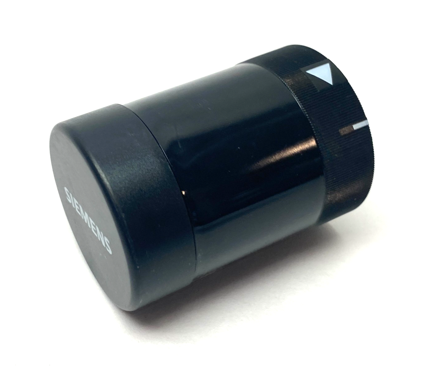 Siemens 8WD4 220-0FA Continuous/Pulse Buzzer Element 50mm Black 24V AC/DC - Maverick Industrial Sales