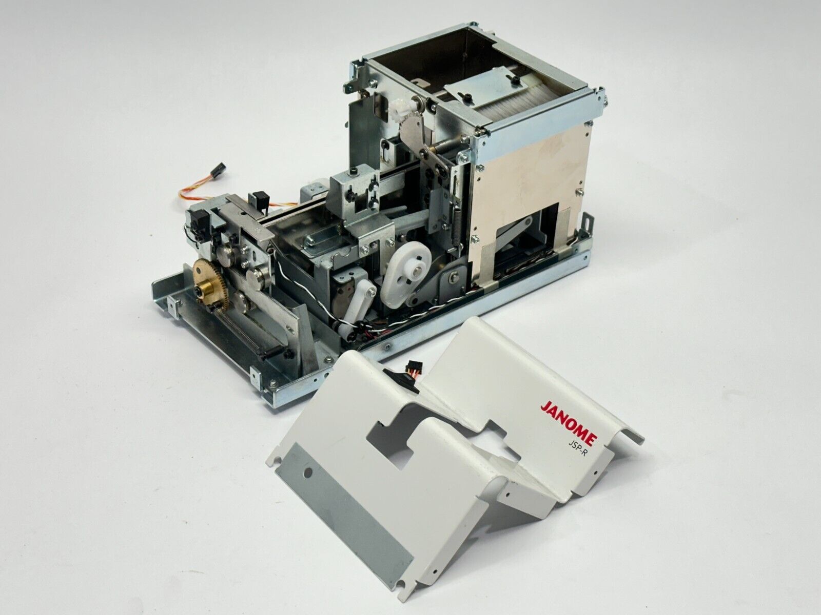 Janome JSP-R Automatic Screw Feeder Presenter - Maverick Industrial Sales