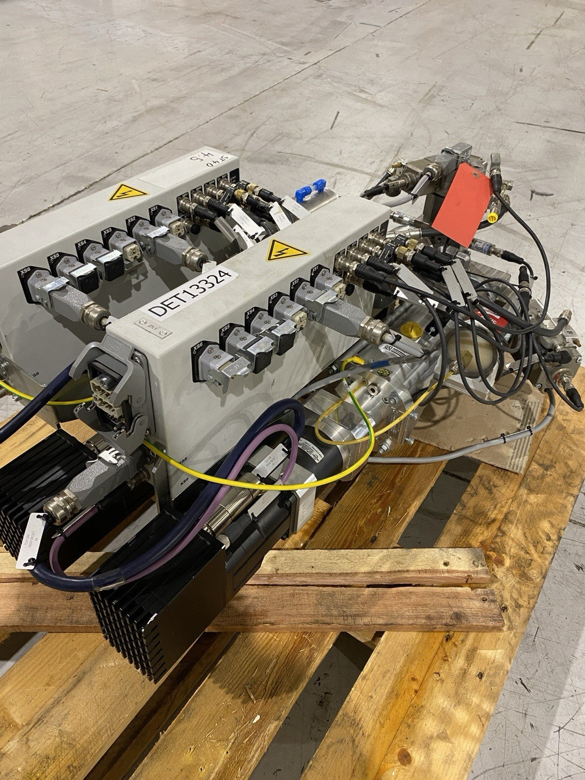 Atlas Copco 83724.000045 80CC SCA Tandem Dispense Meter (Needs Repair) - Maverick Industrial Sales