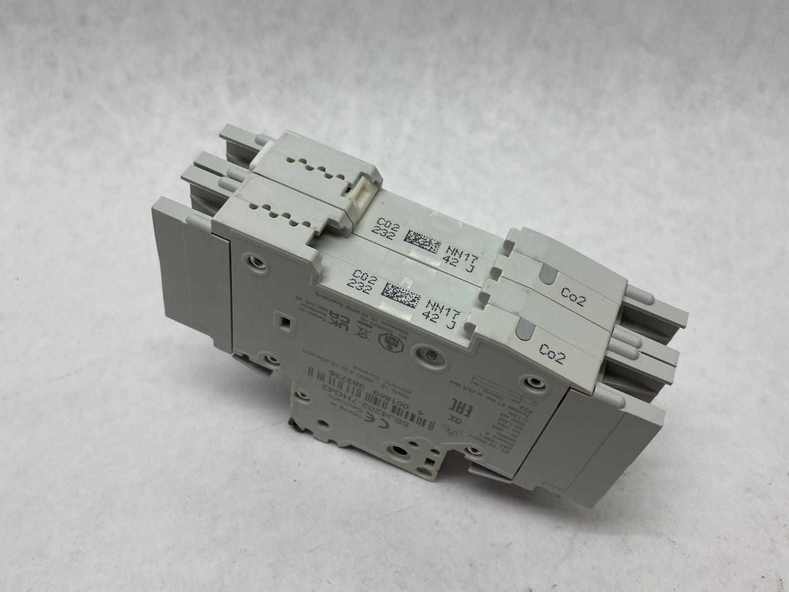 Siemens 5SJ4202-7HG42 Miniature Circuit Breaker 2-Pole - Maverick Industrial Sales