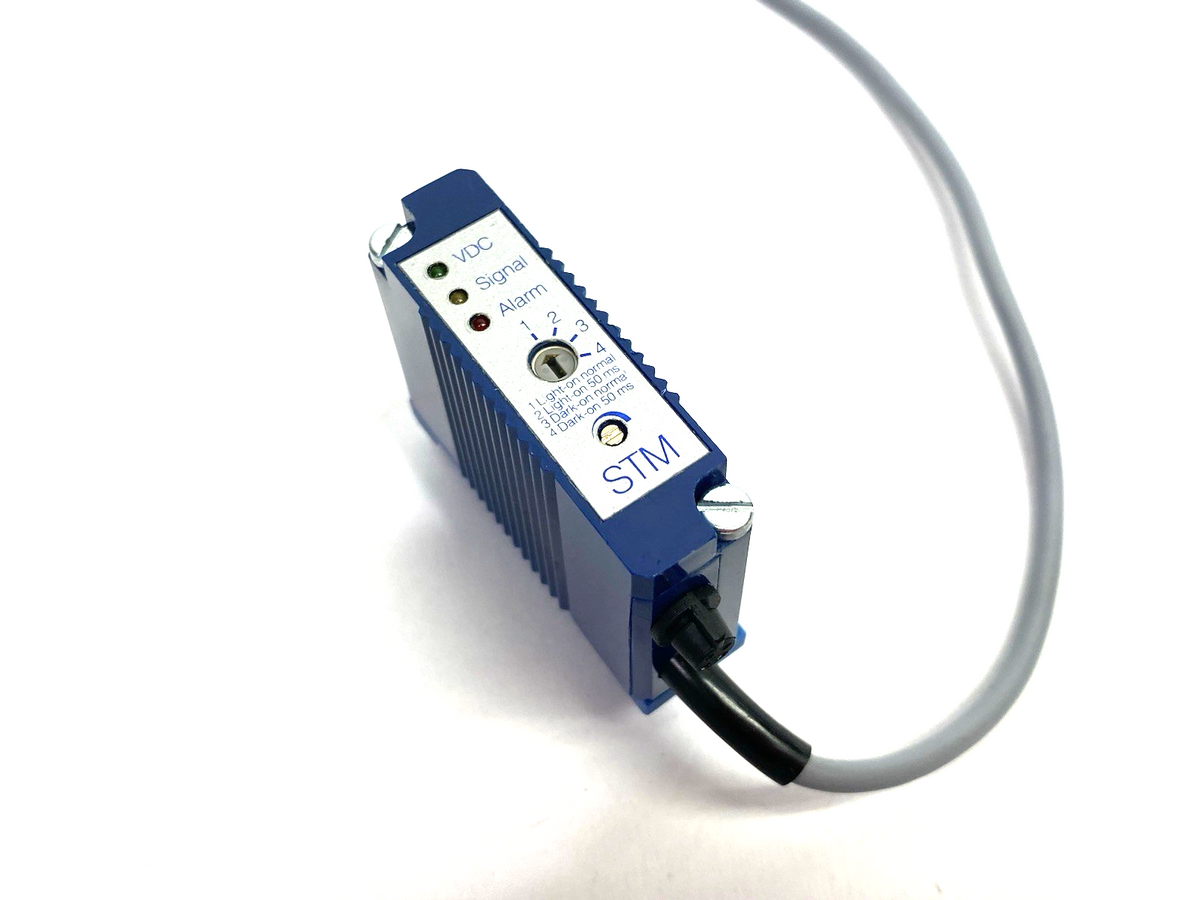 STM Beta V6BP-10 Photoelectric Sensor Amplifier, 10-30VDC, PNP, 500Hz Switching - Maverick Industrial Sales