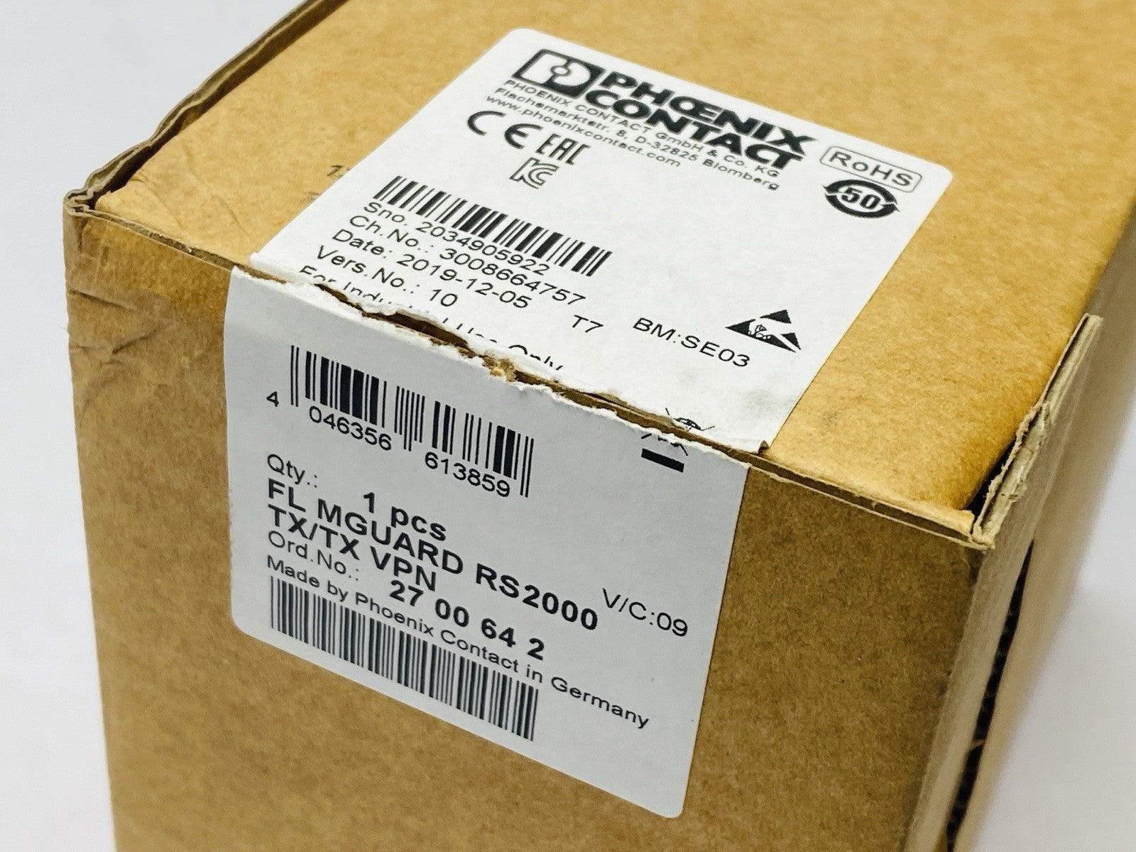 Phoenix Contact FL MGUARD RS2000 TX/TX VPN Remote VPN Maintenance Router 2700642 - Maverick Industrial Sales