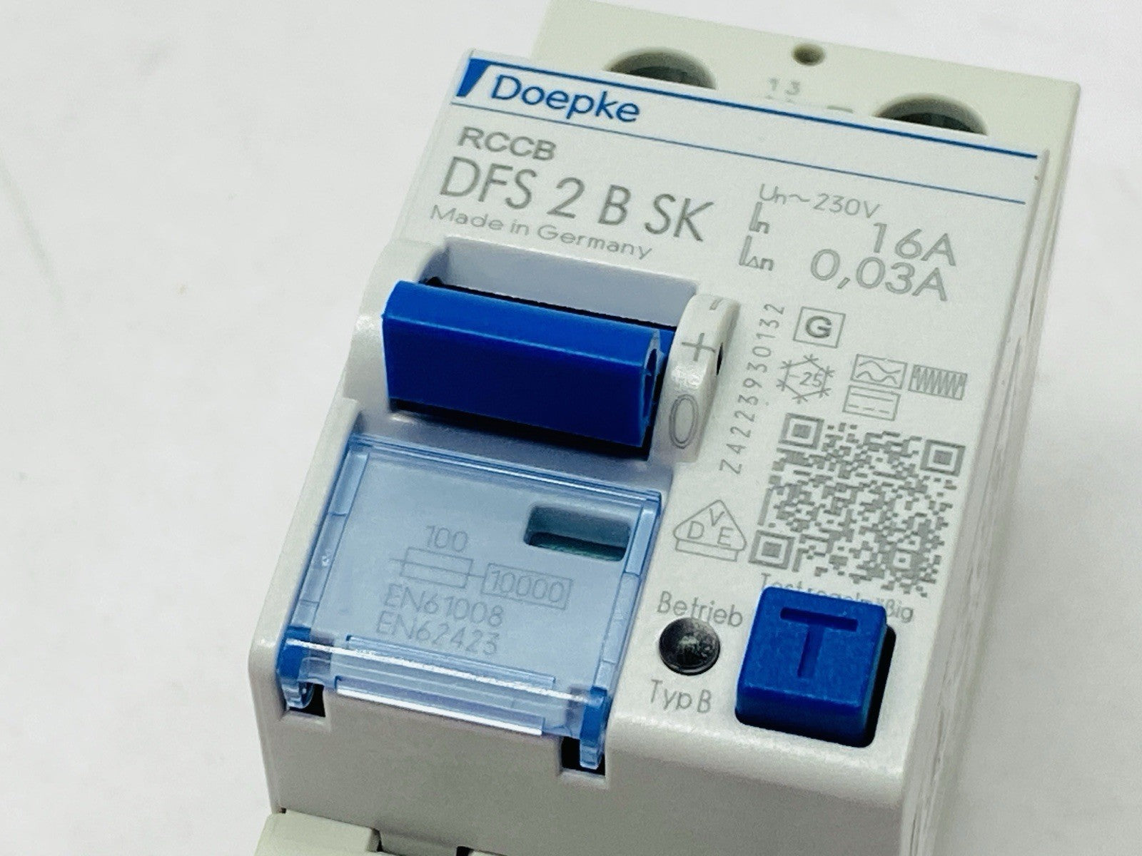 Doepke DFS 2 016-2/0,03-B SK Circuit Breaker 2-Pole 16A 230/400V - Maverick Industrial Sales