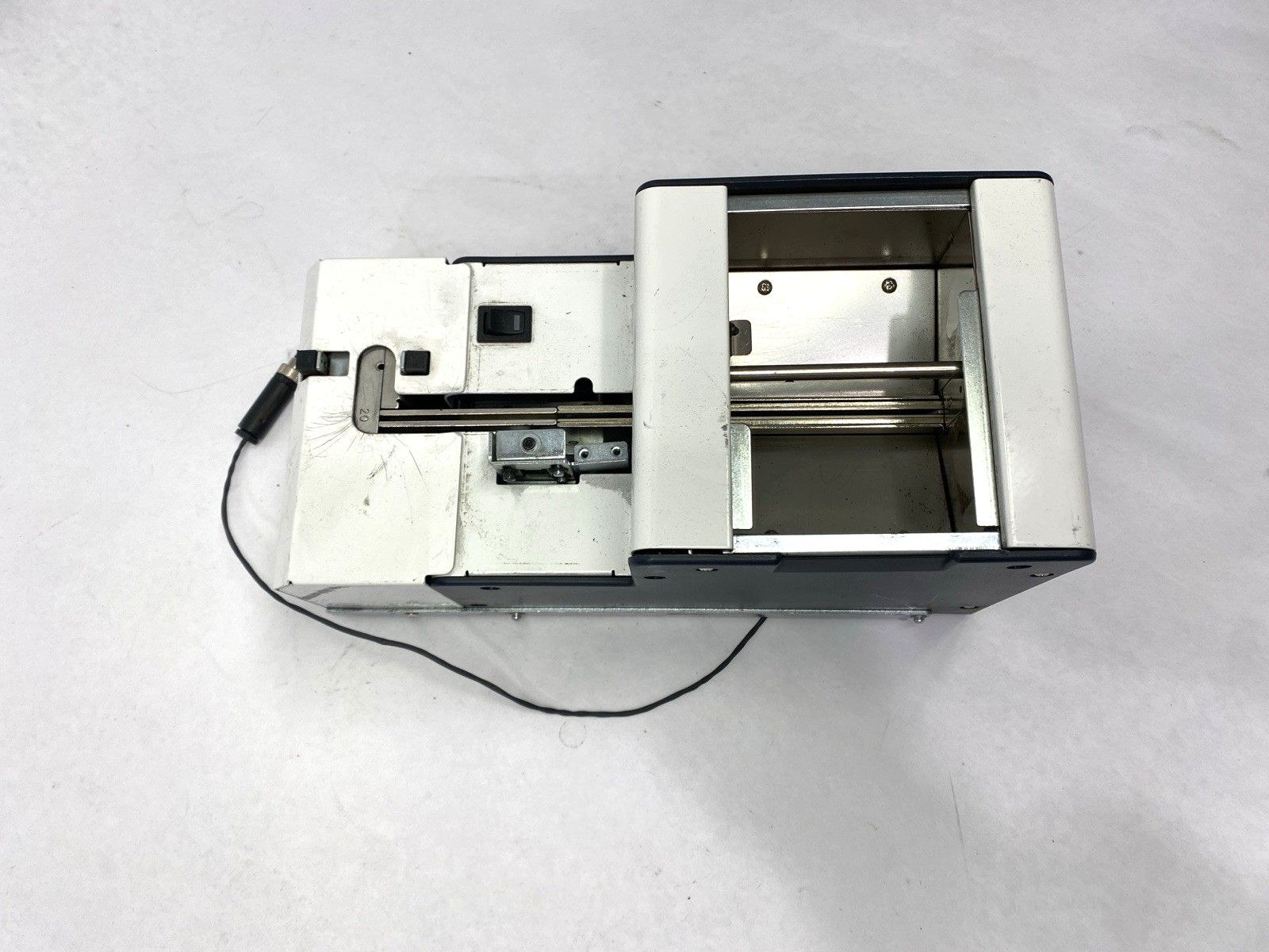 JSP-R23 | Janome Automatic Screw Feeder Presenter JSP-R Series - For parts or not working - Maverick Industrial Sales
