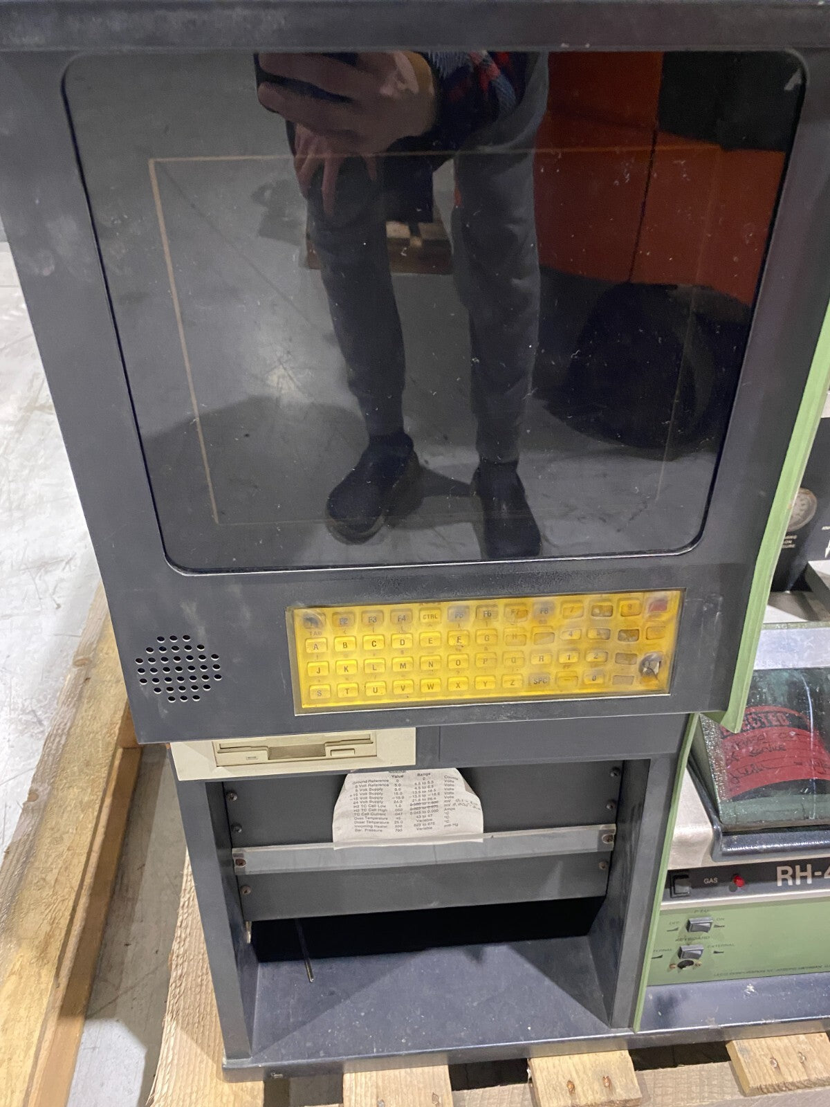 44622332