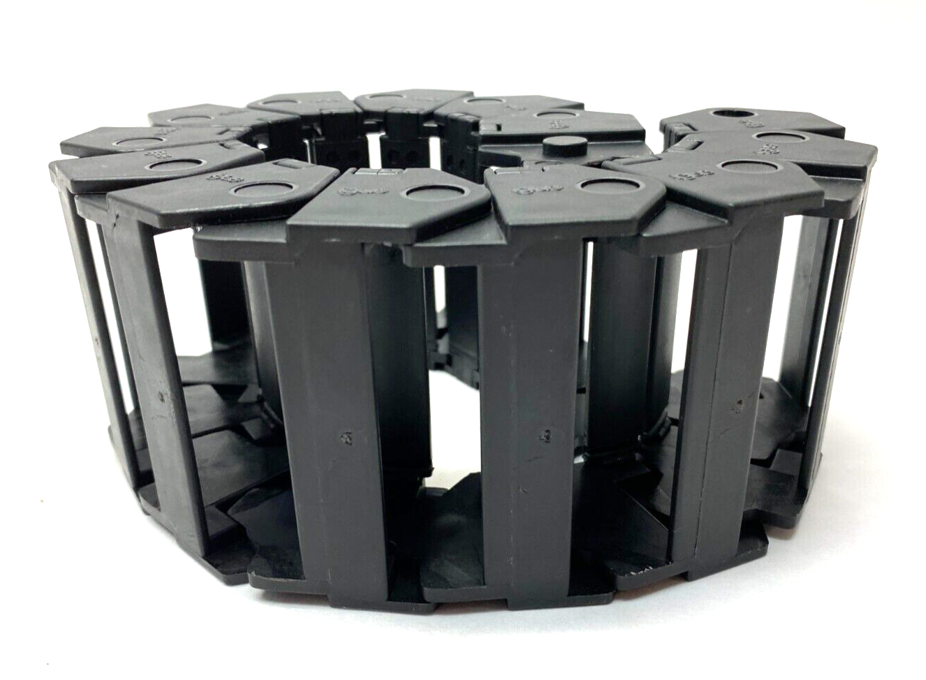 Igus B17i.5.048 Energy Chain Cable Carrier 170.5 Cross Sections 1' Length - Maverick Industrial Sales