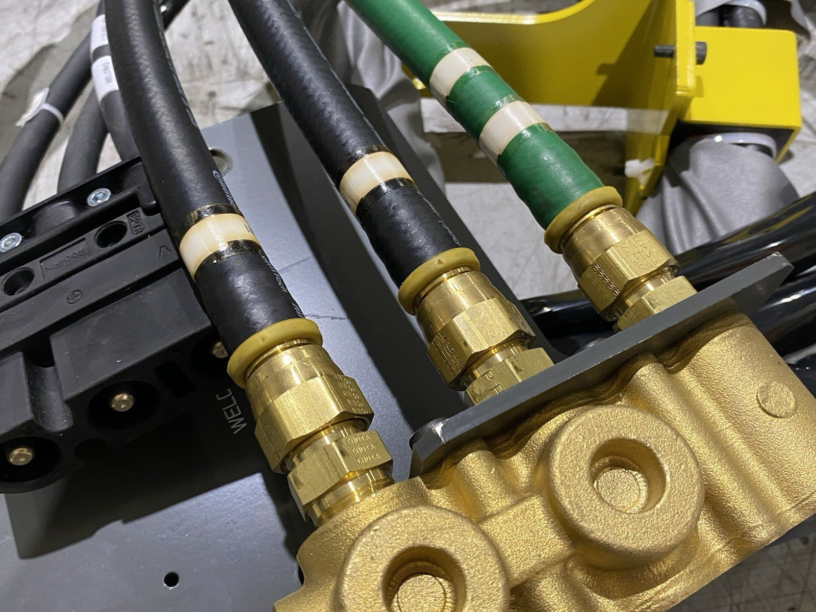 Fanuc Robotic Welding Hose+Power Cable Dresspack Assembly, Robifix - Maverick Industrial Sales