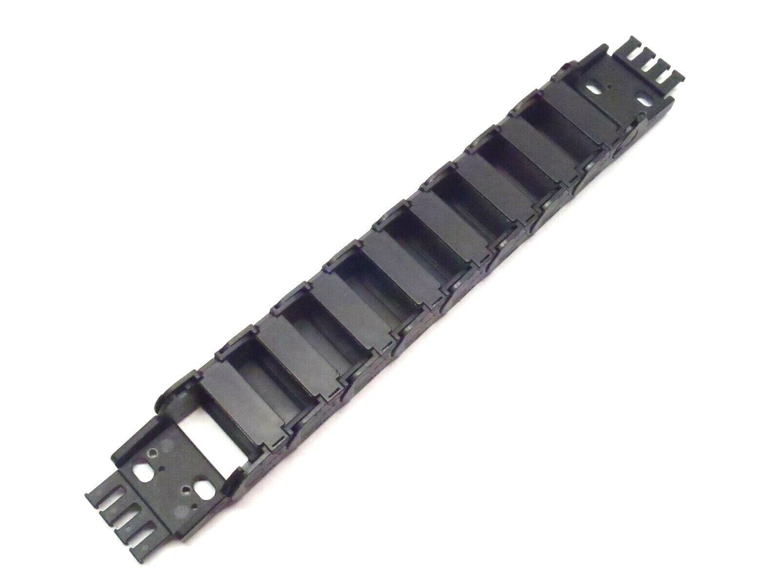 Igus 14.3.038 E-Chain Cable Carrier 8 Links 1-1/2" Width w/114.3.1 PZ 114.3.2 PZ - Maverick Industrial Sales