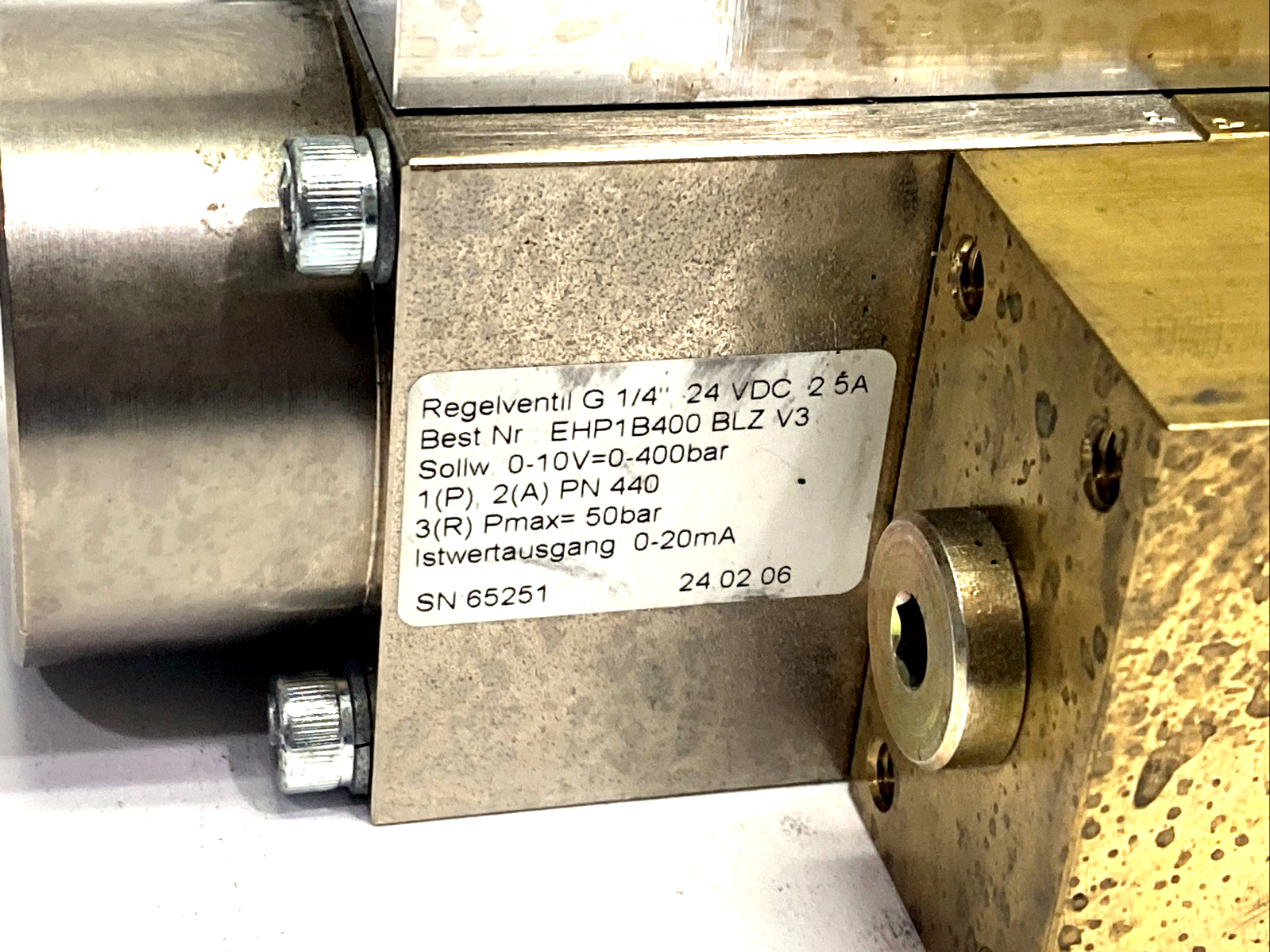 EHP1B400BLZV3 | EHP1B400 BLZ V3 Regulating Valve, G 1/4" 24VDC, 0-10V 0-400 Bar, 3R Pmax 50 Bar - For parts or not working - Maverick Industrial Sales