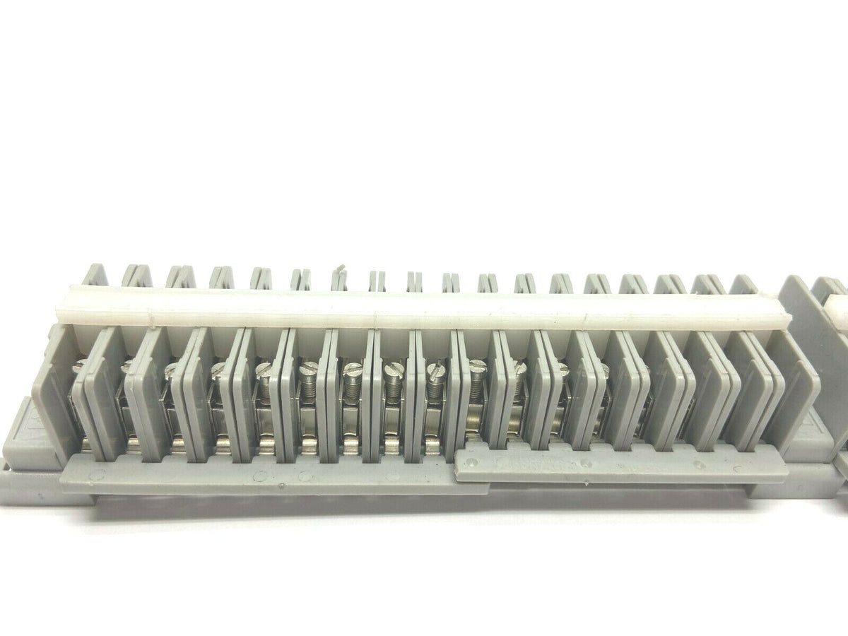 D-4933 | Phoenix Contact Blomberg Terminal Block Lot of 34 - Used - Maverick Industrial Sales