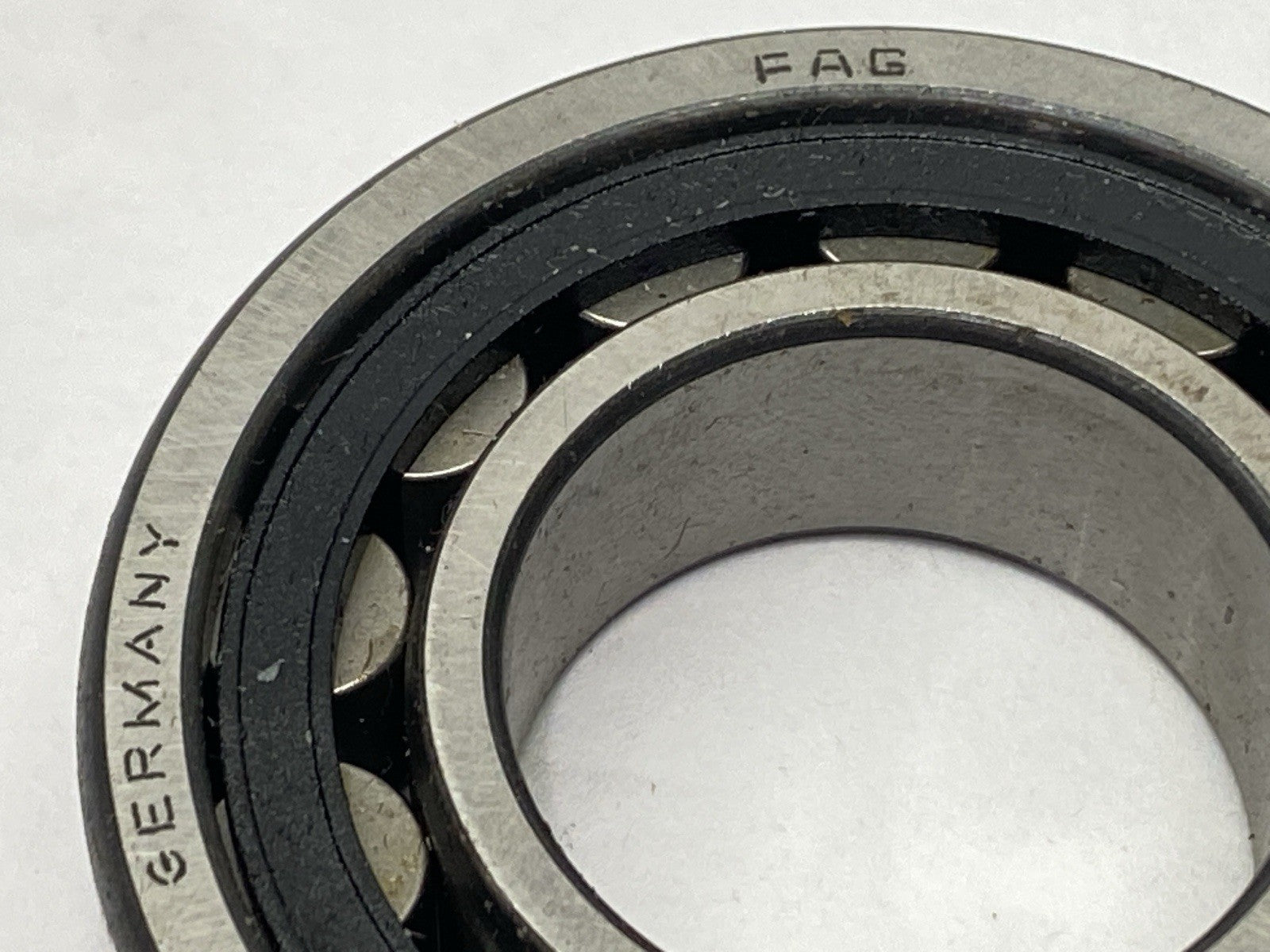 FAG NU206E Cylindrical Roller Bearing 30mm Bore 62mm OD 15mm Wide - Maverick Industrial Sales