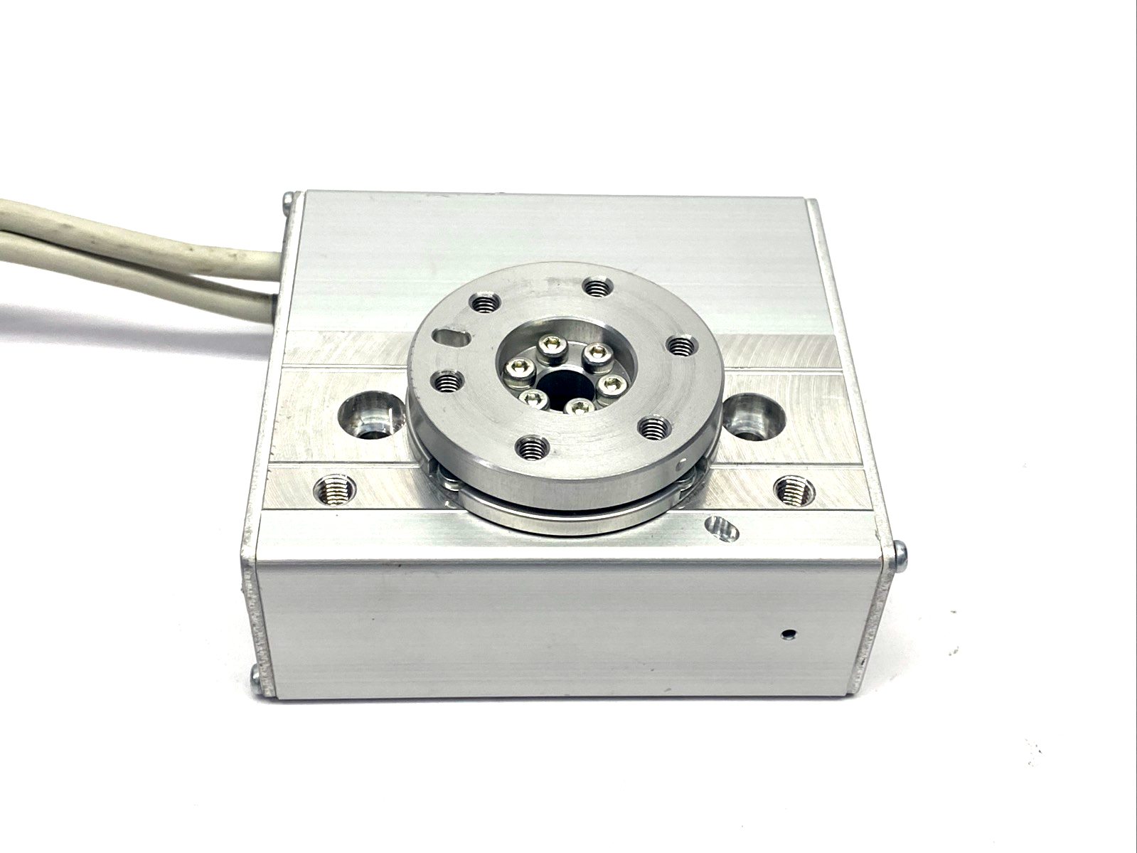 LER10J-S5C918 | SMC Electric Rotary Actuator - Used - Maverick Industrial Sales