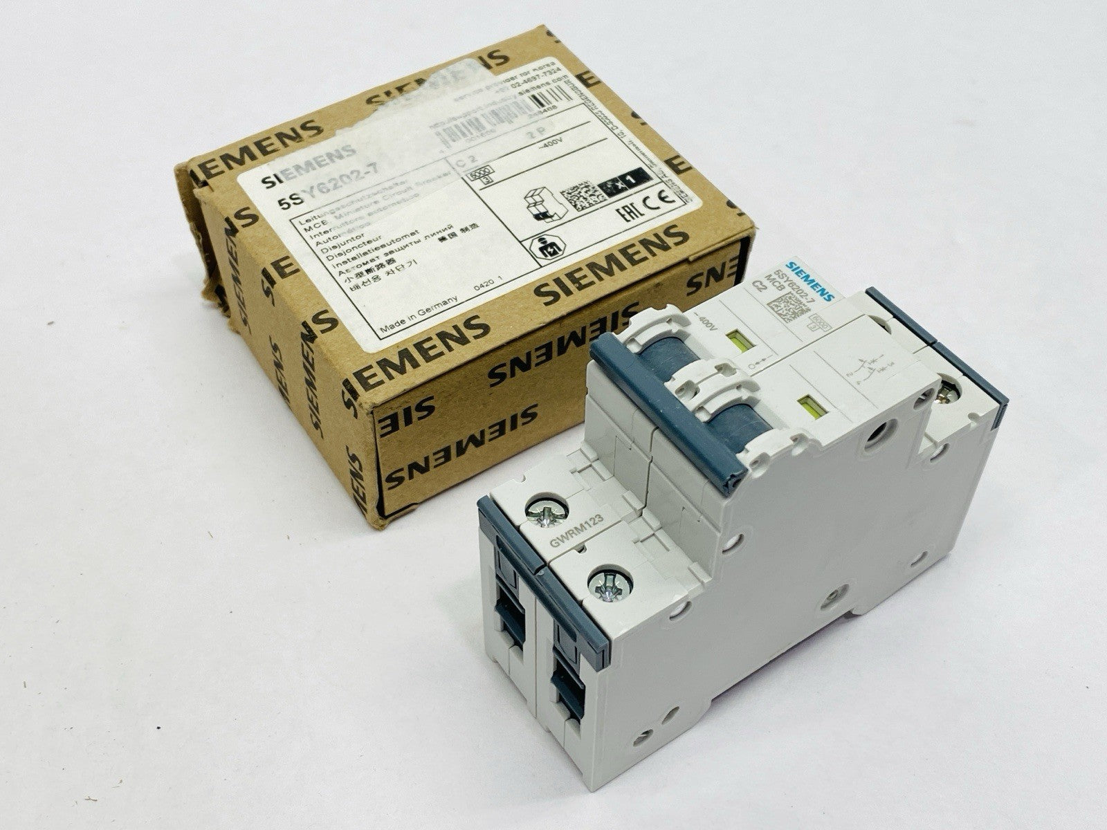 Siemens 5SY6202-7 Miniature Circuit Breaker 2P 2A 400V - Maverick Industrial Sales