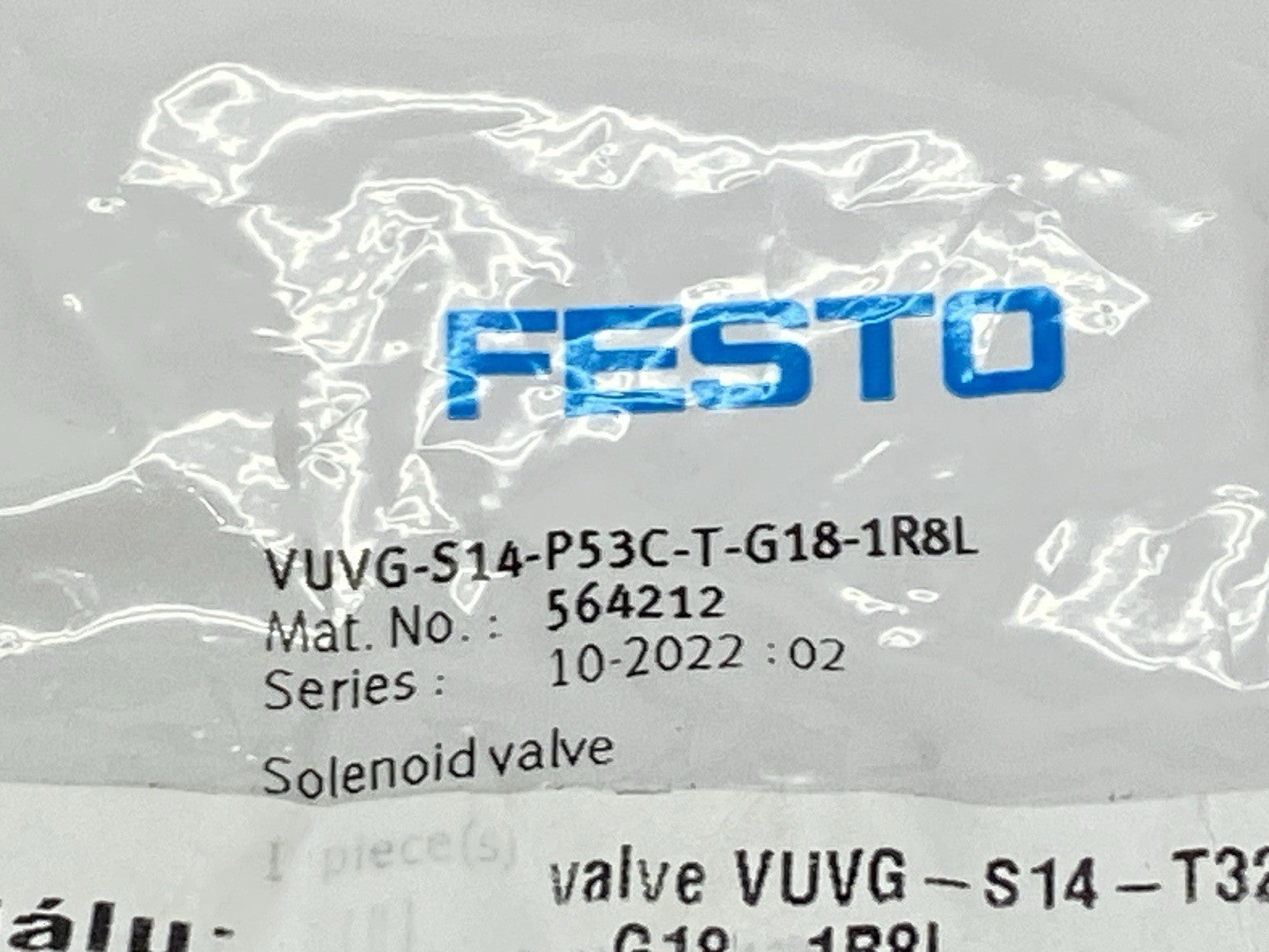 Festo VUVG-S14-P53C-T-G18-1R8L Pneumatic Solenoid Valve 564212 - Maverick Industrial Sales