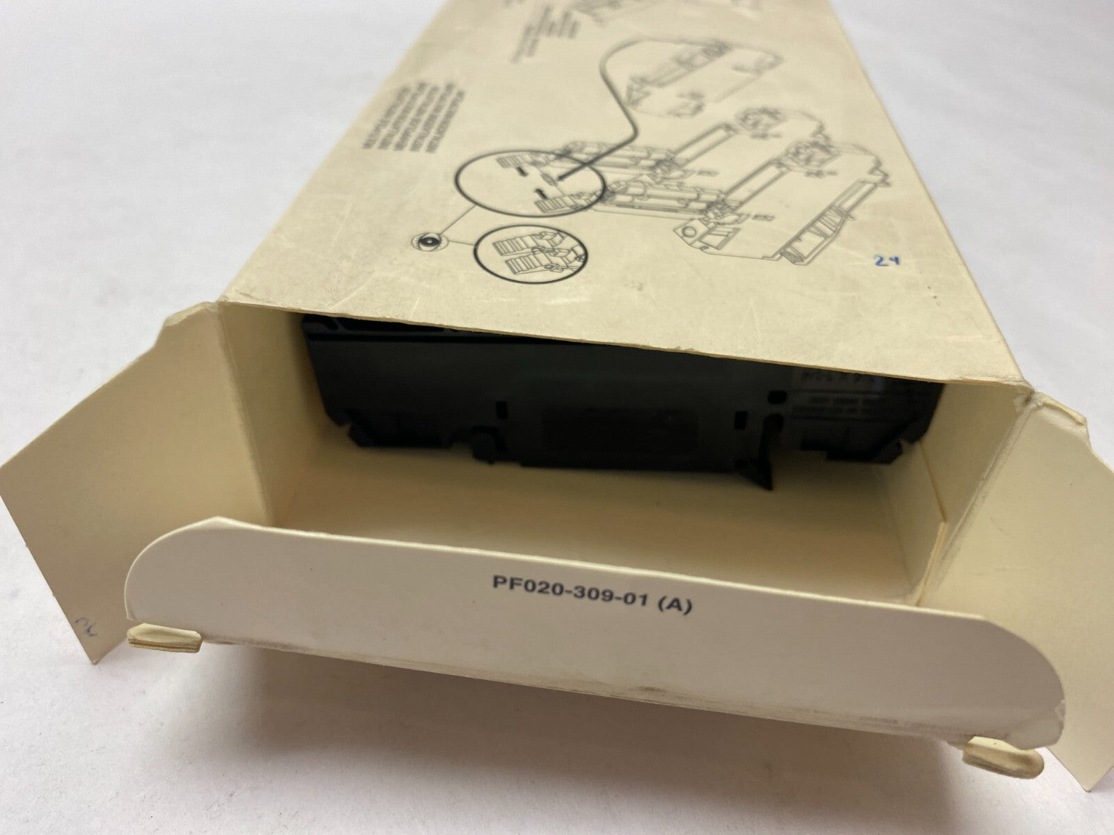 Allen Bradley 1492-RAFB4 Ser. A Fuse Holding Terminal Block Black BOX OF 23 - Maverick Industrial Sales