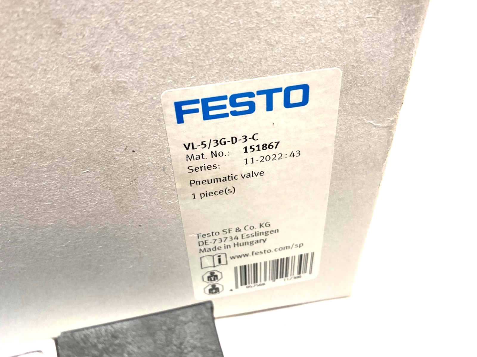 Festo VL-5/3G-D-3-C Pneumatic Valve 5/3, Closed 151867 - Maverick Industrial Sales