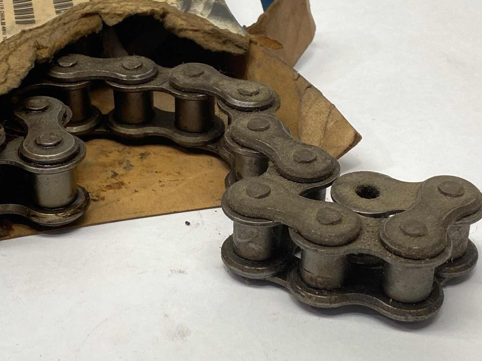 Diamond Chain RS80 RIV 10'/3.05m #80 Roller Chain 10ft - New – Open box - Maverick Industrial Sales