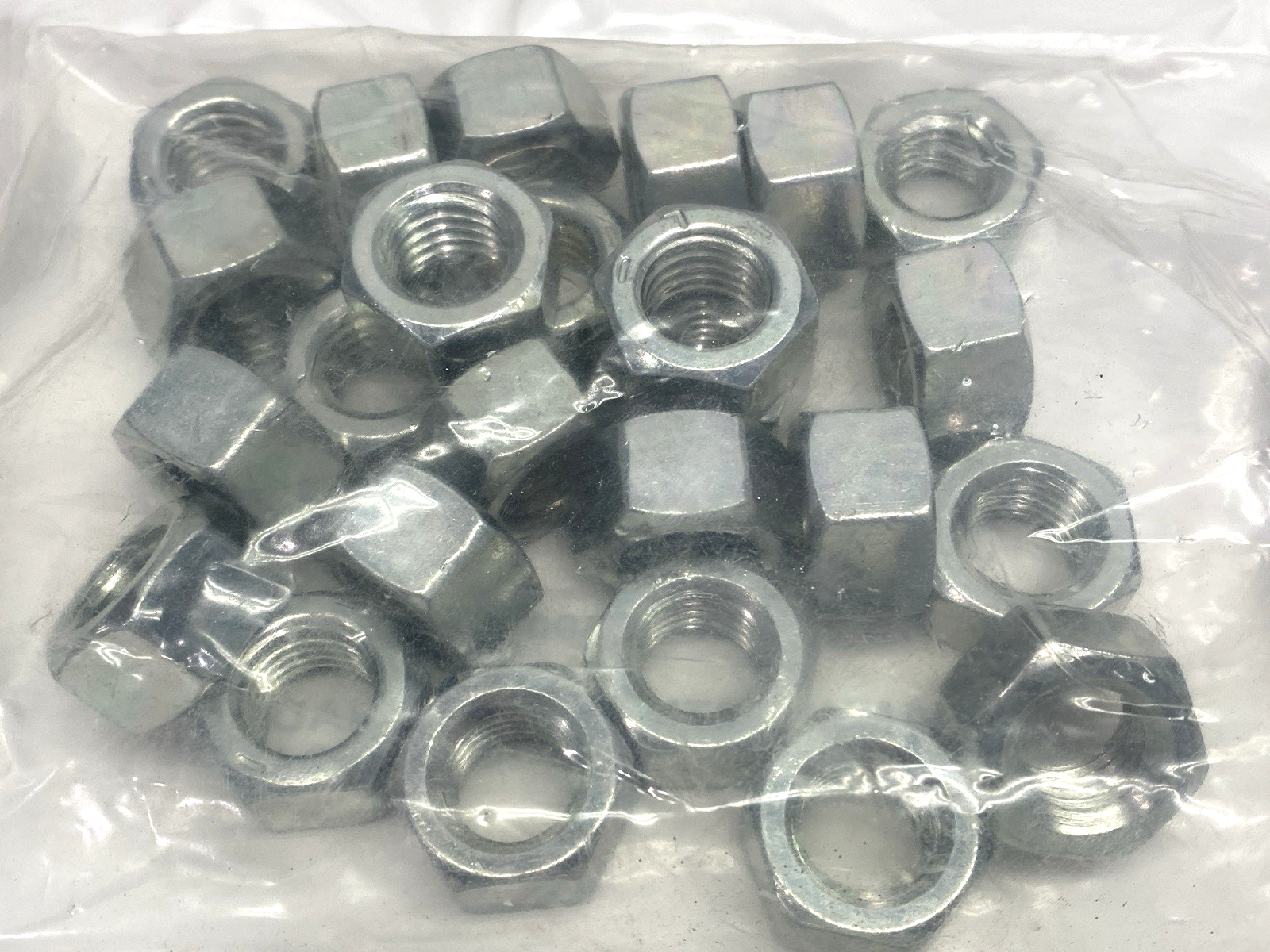 95462A533 Zinc-Plated Medium-Strength Steel Hex Nut SAE 5 5/8"-11 Thread 100QTY - Maverick Industrial Sales