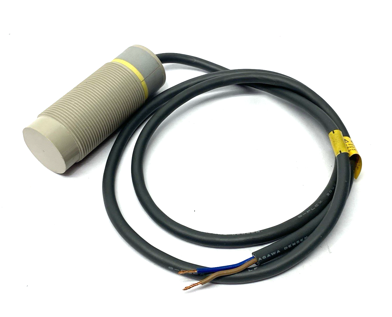 E2K-X15MY2 | Omron Capacitive Proximity Switch Cylinder type, M30 15mm - New – Open box - Maverick Industrial Sales