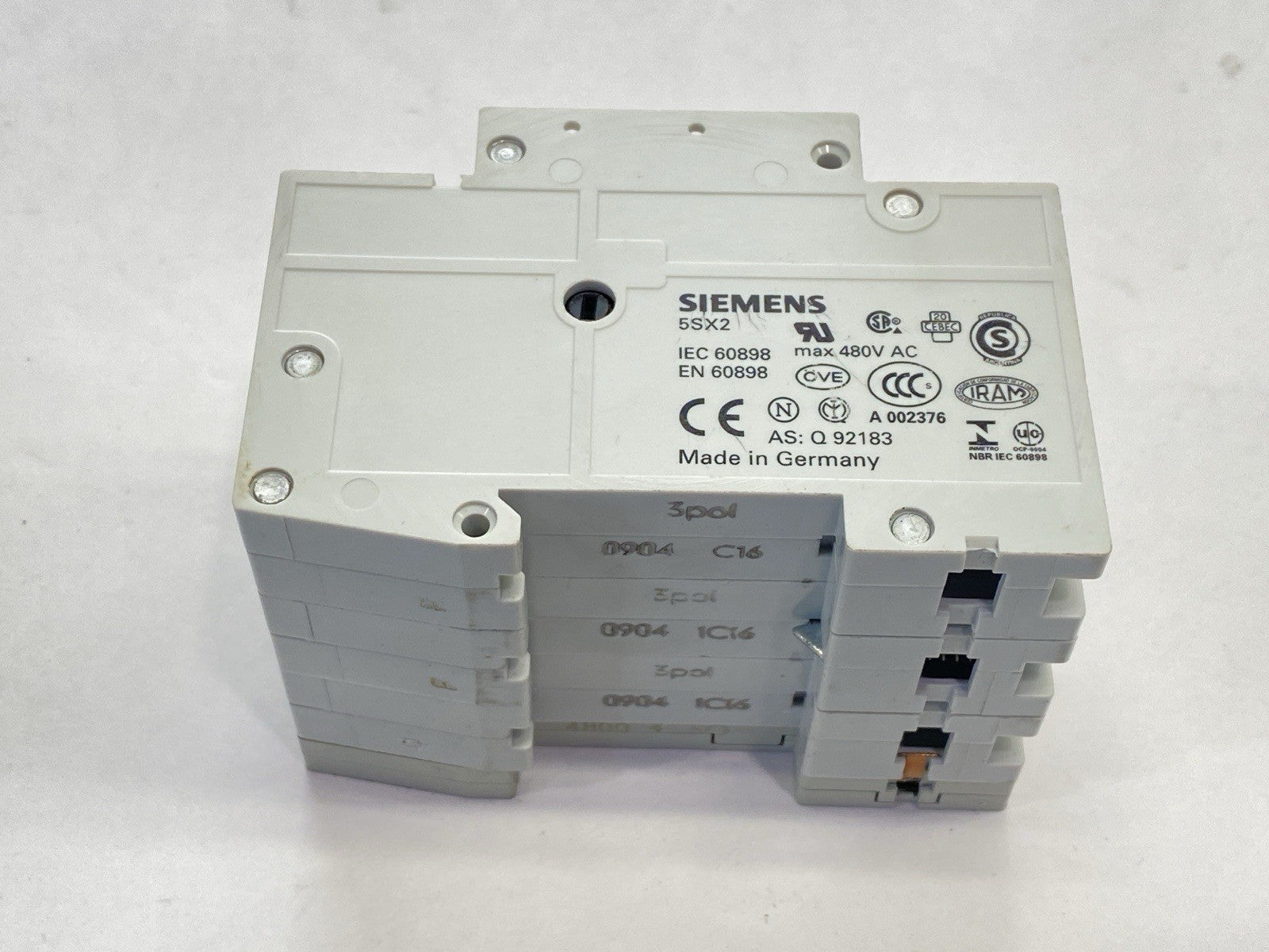 Siemens 5SX23C16 Circuit Breaker 3P 16A 480VAC w/ 5SX9100HS Auxiliary Contact - Maverick Industrial Sales