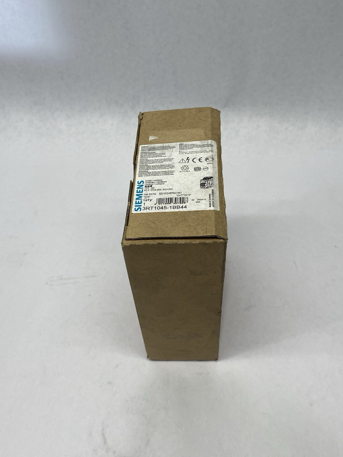 Siemens 3RT1045-1BB44 Power contactor, AC-3 80 A, 37 kW / 400 V 24 V DC - Maverick Industrial Sales